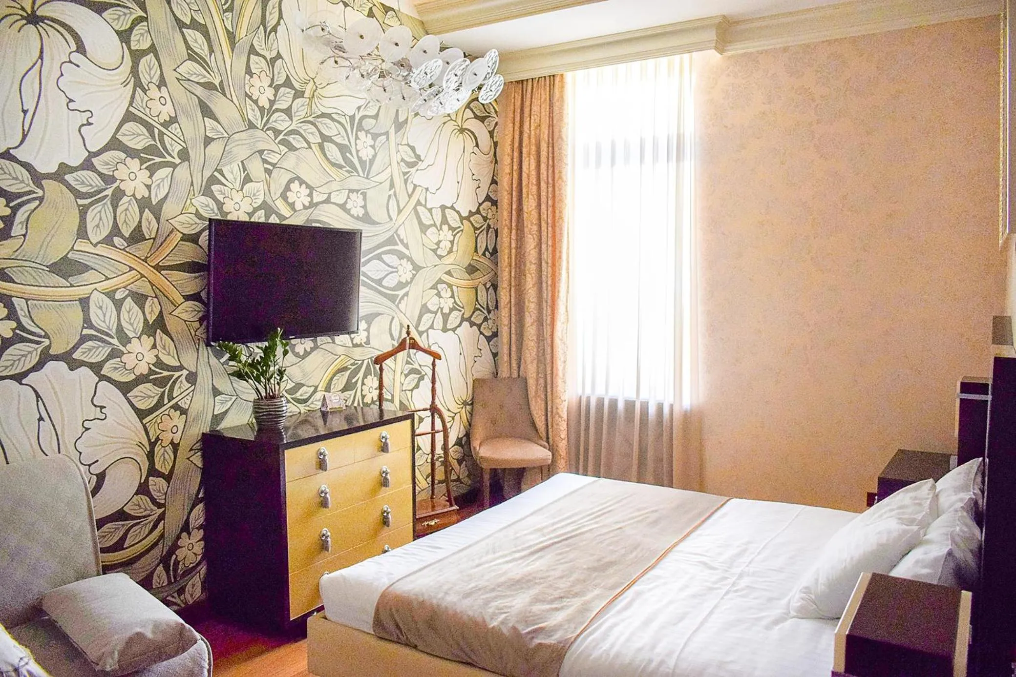 Bed in Shato Luxe