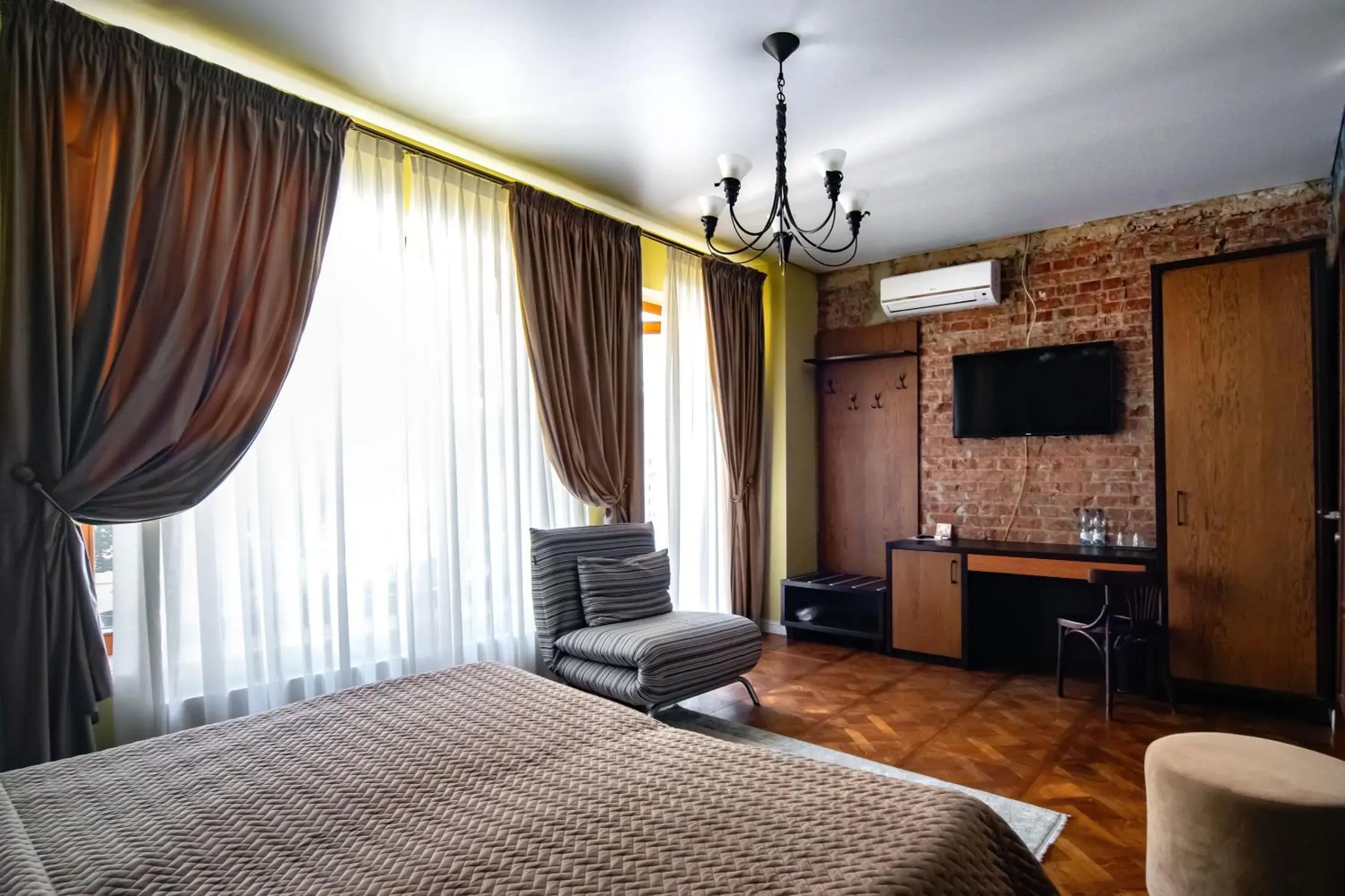 Superior Double or Twin Room - single occupancy in Shato Luxe Superior Double or Twin Room - single occupancy in Shato Luxe