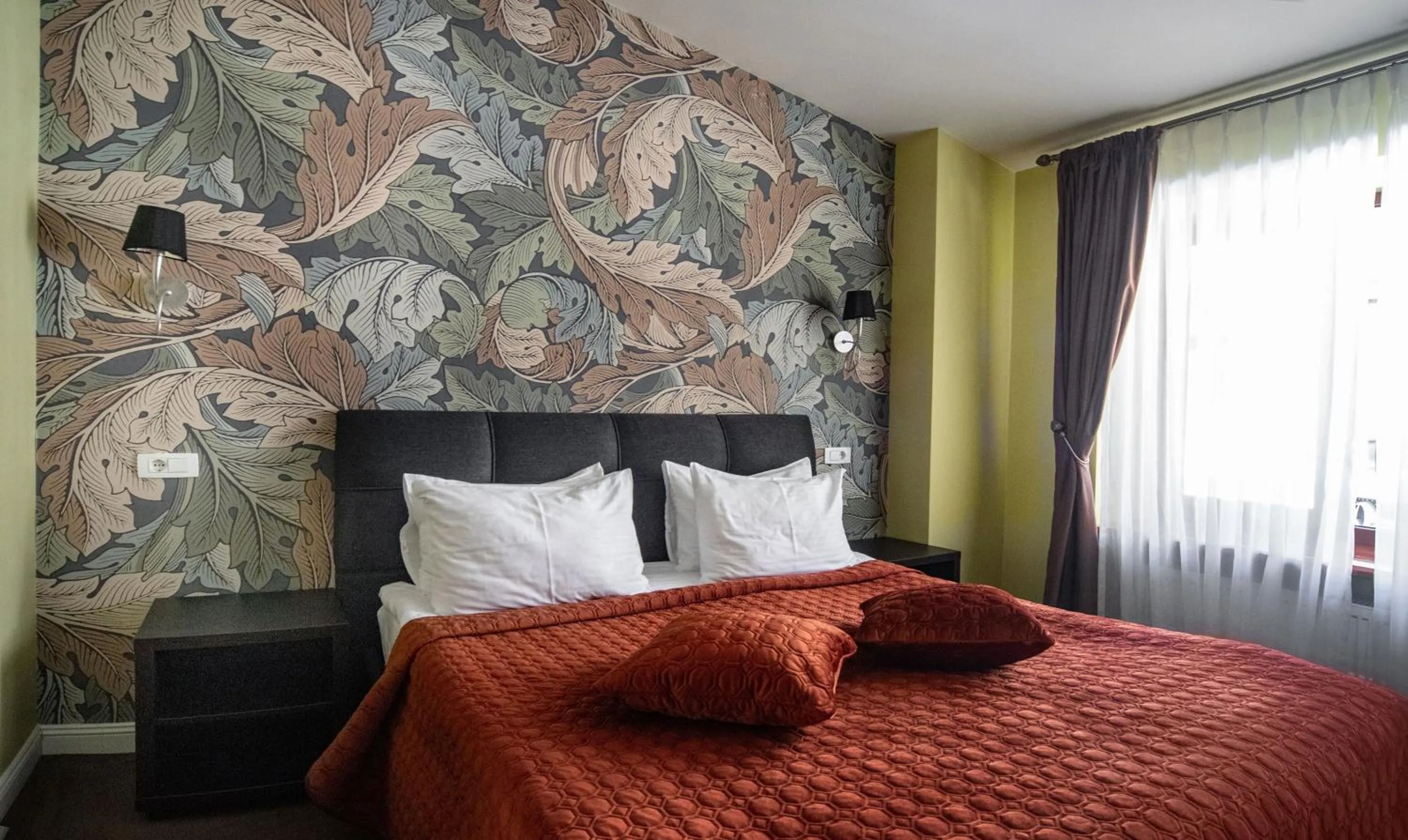 Bed in Shato Luxe