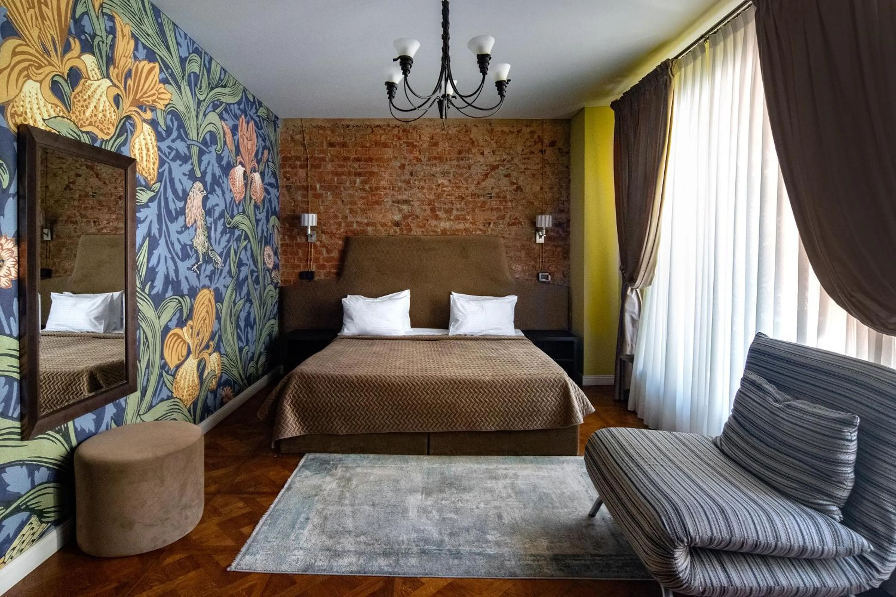 Bed in Shato Luxe