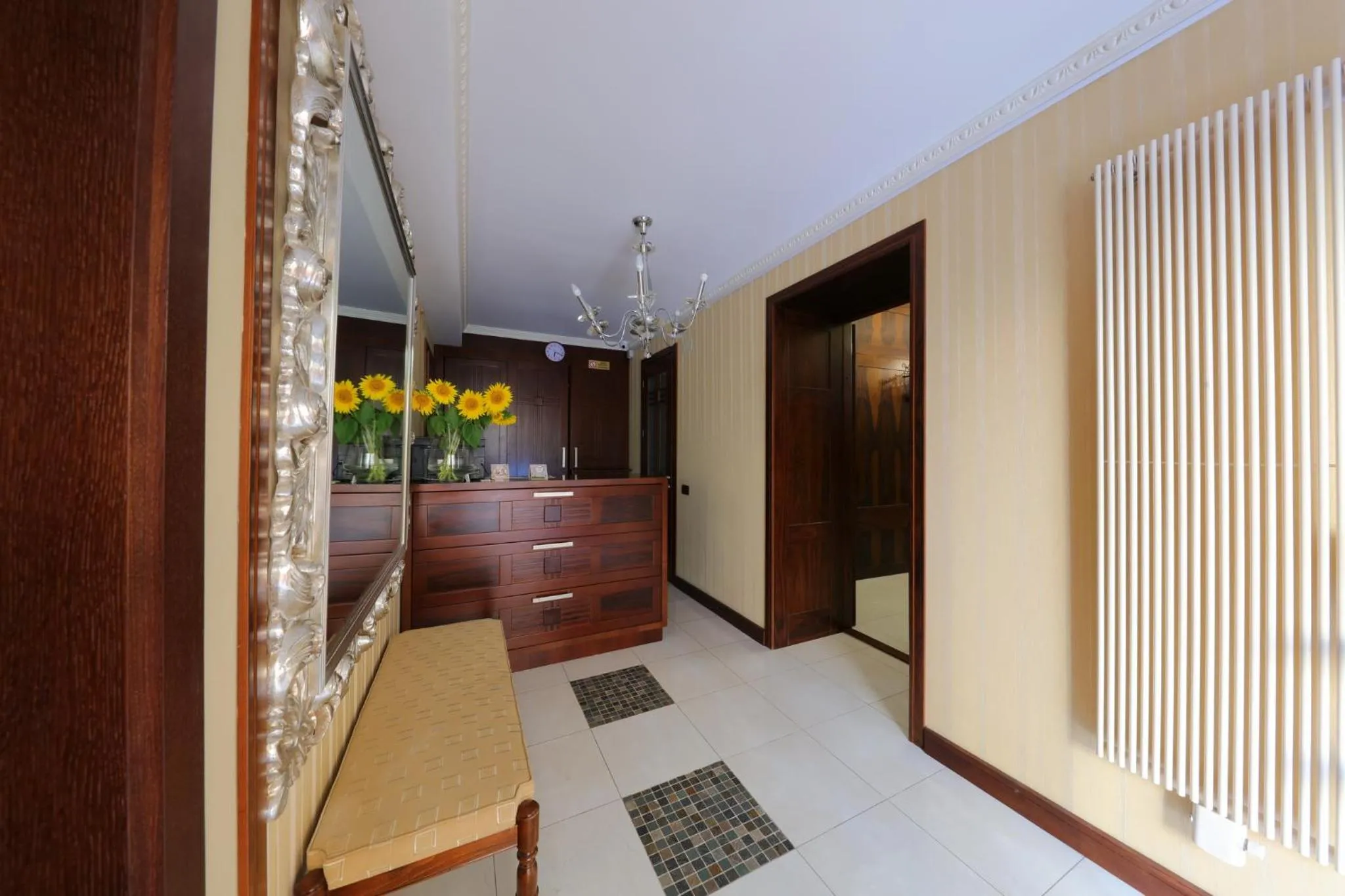 Facade/entrance in Shato Luxe