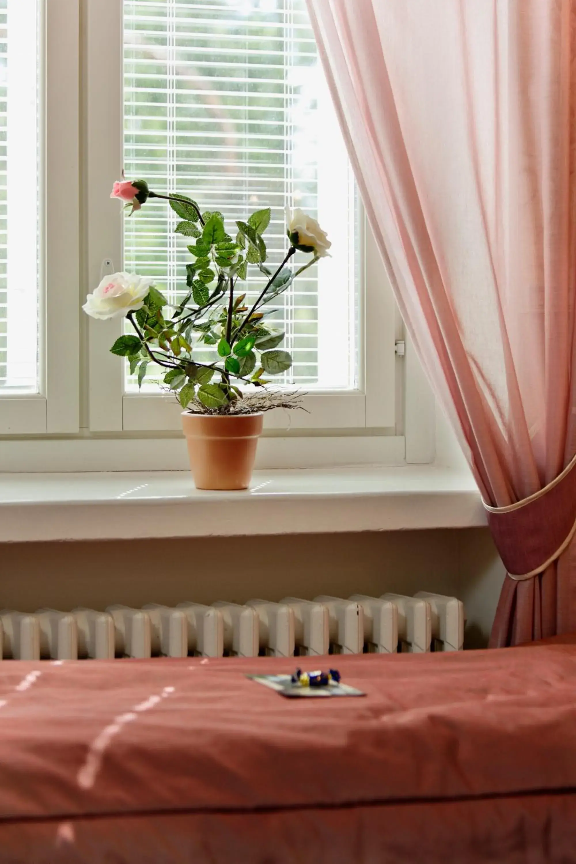 Double or Twin Room with Bathroom - single occupancy in Vaihmalan Hovi Double or Twin Room with Bathroom - single occupancy in Vaihmalan Hovi