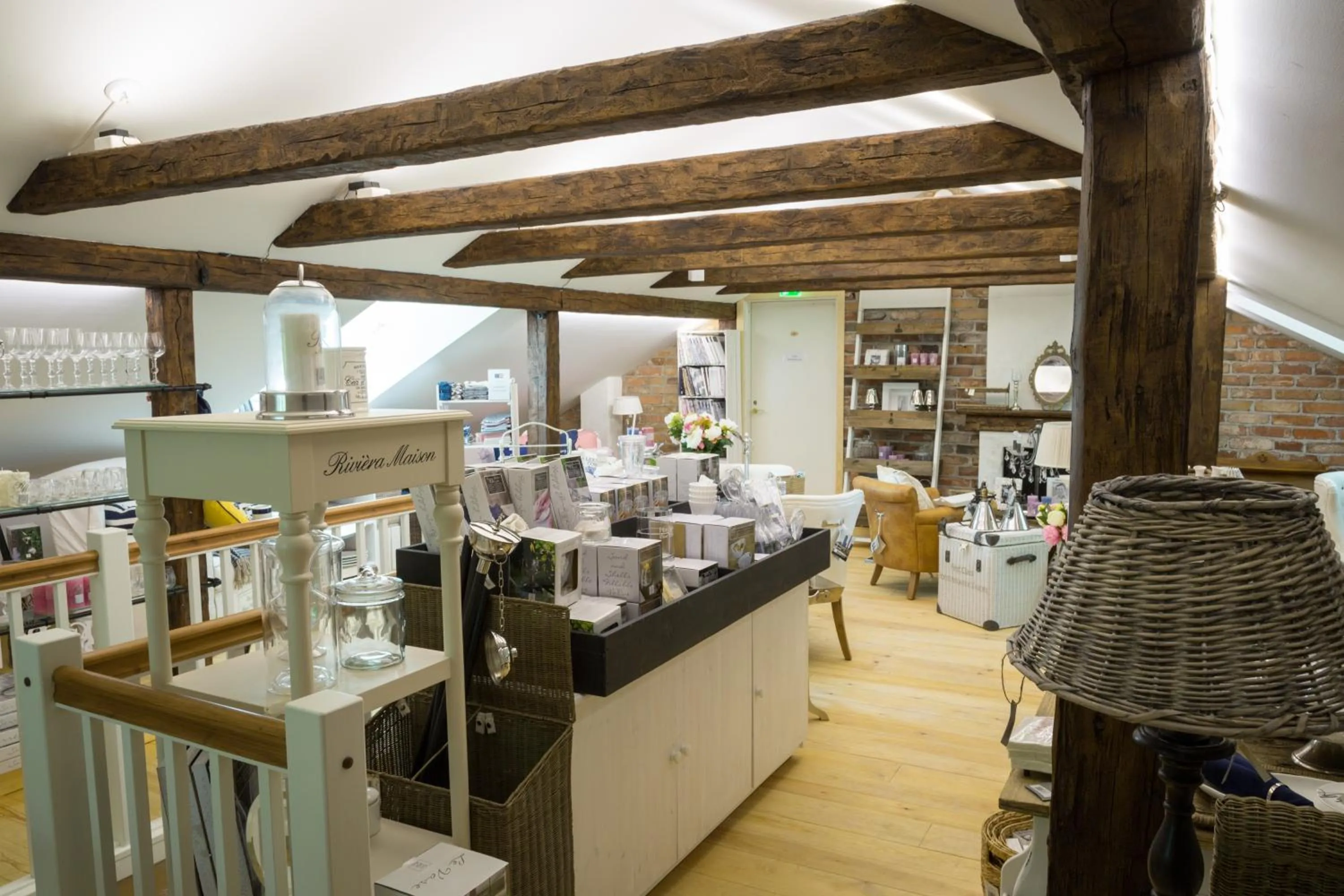 Spring in Vaihmalan Hovi