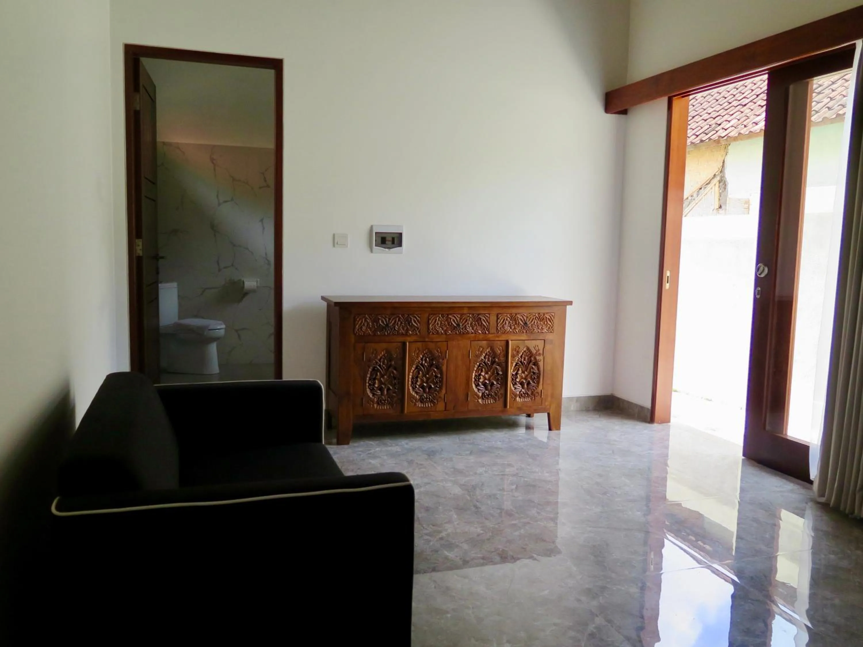 Property building in Villa Ida Villas