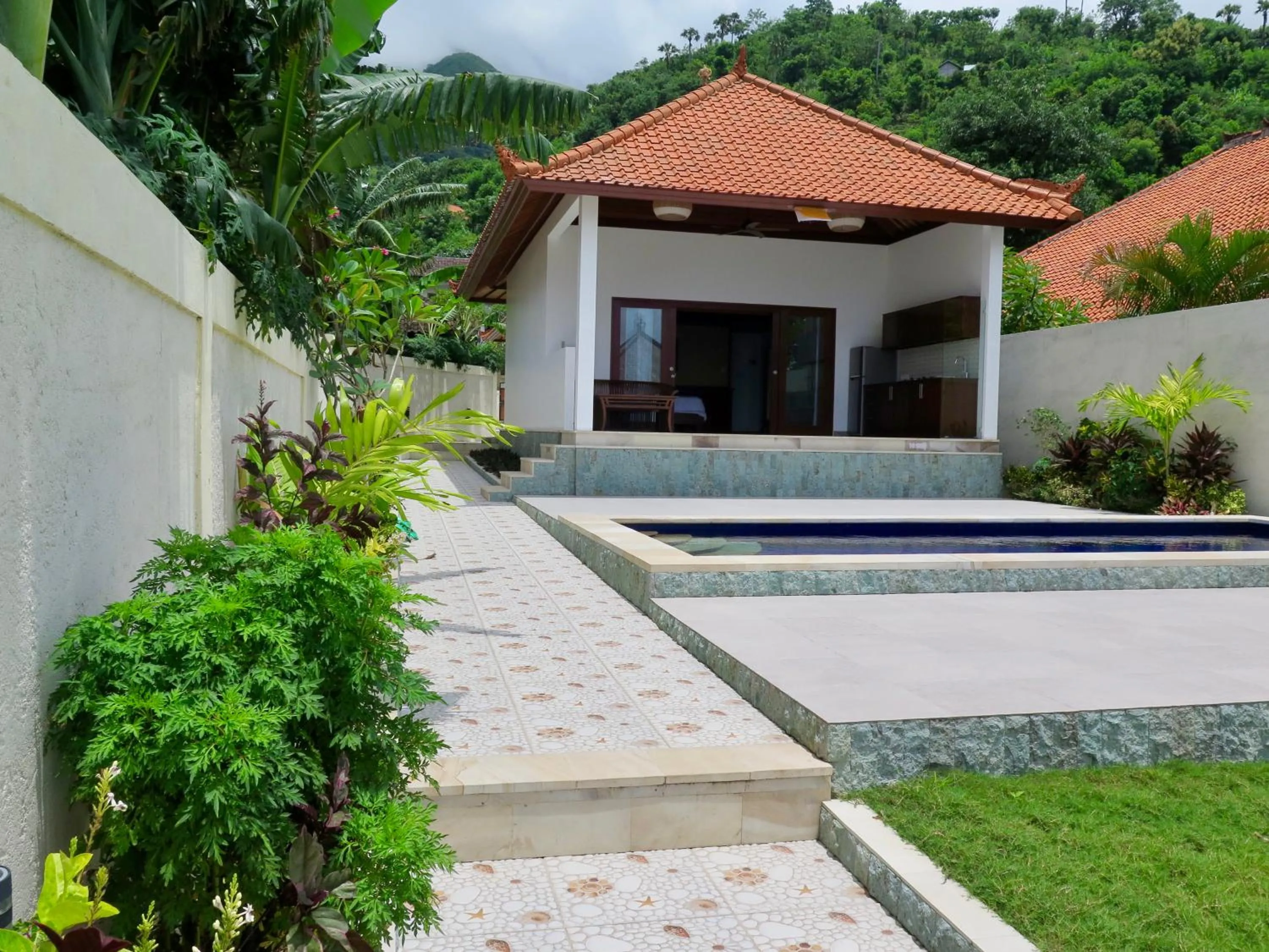 Property building in Villa Ida Villas