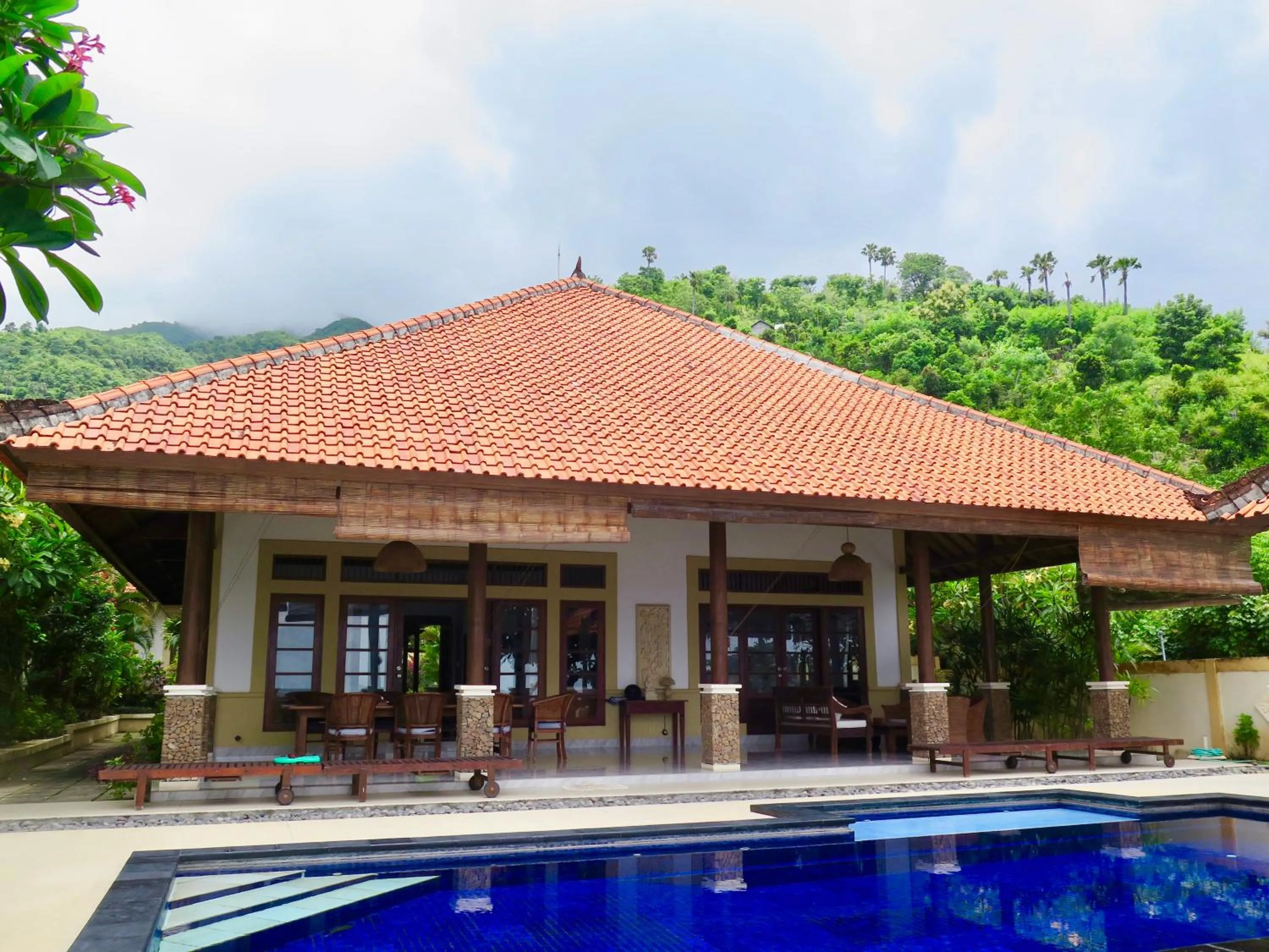 Property building in Villa Ida Villas