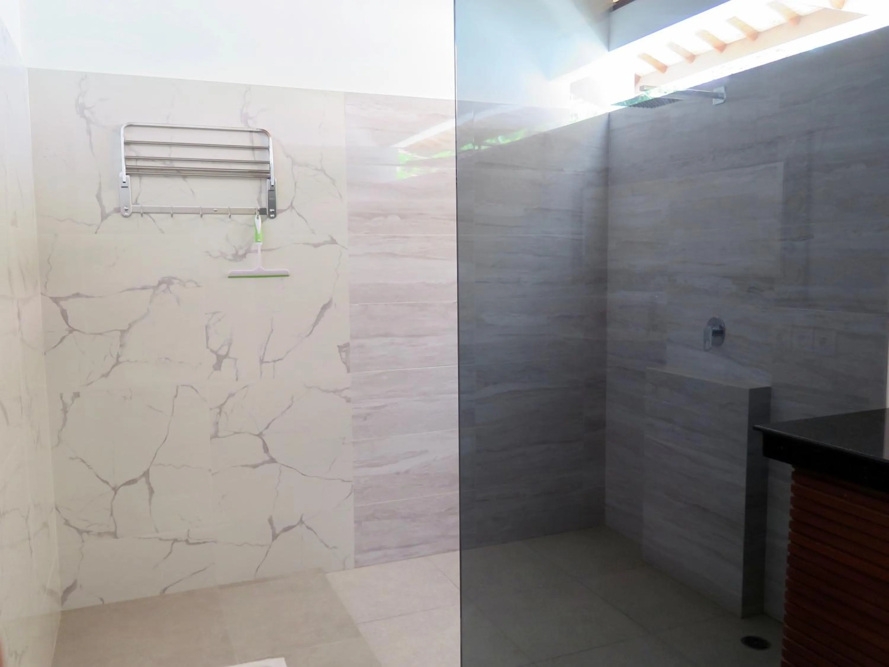 Shower in Villa Ida Villas