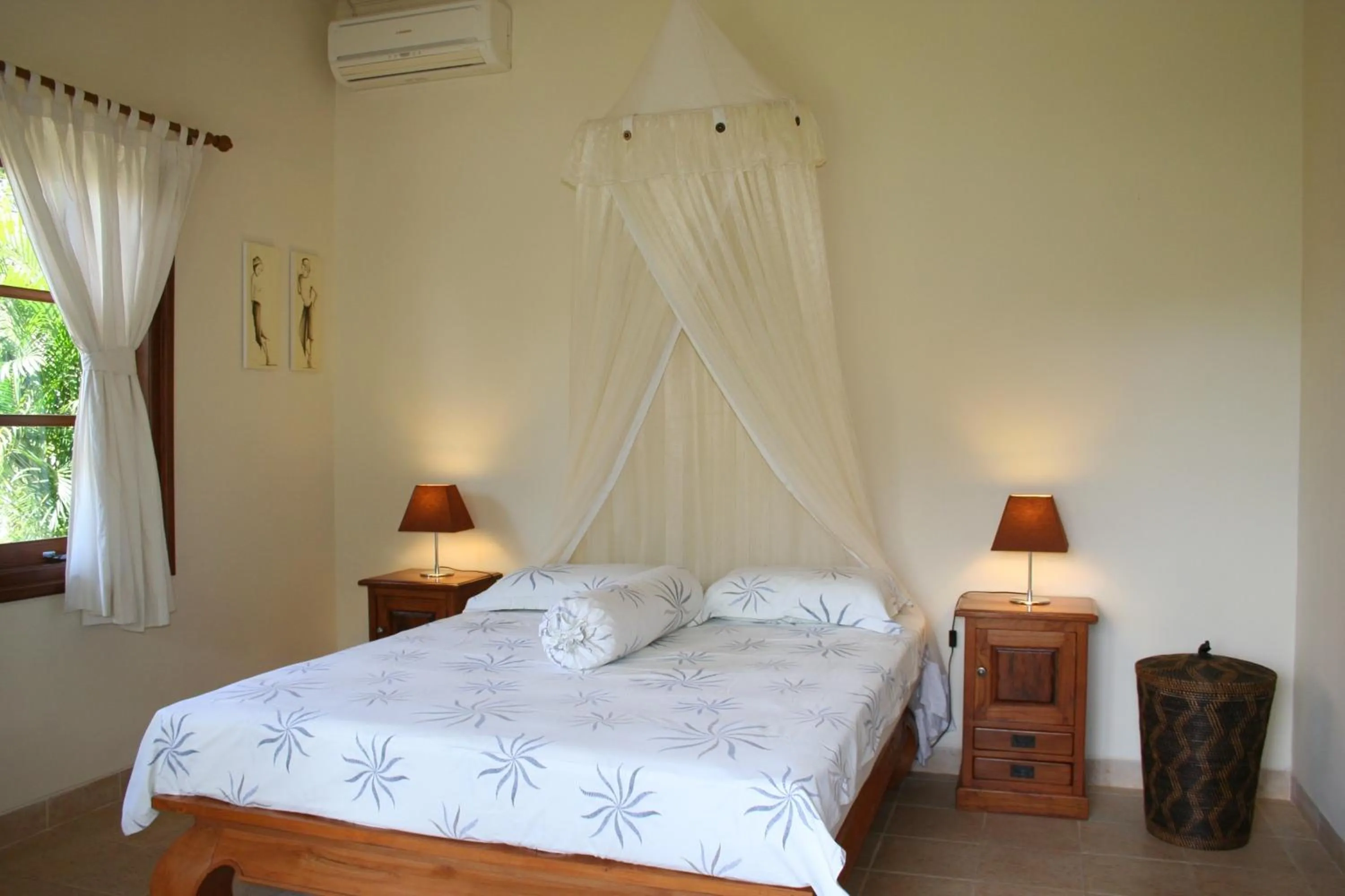 Bedroom, Bed in Villa Ida Villas