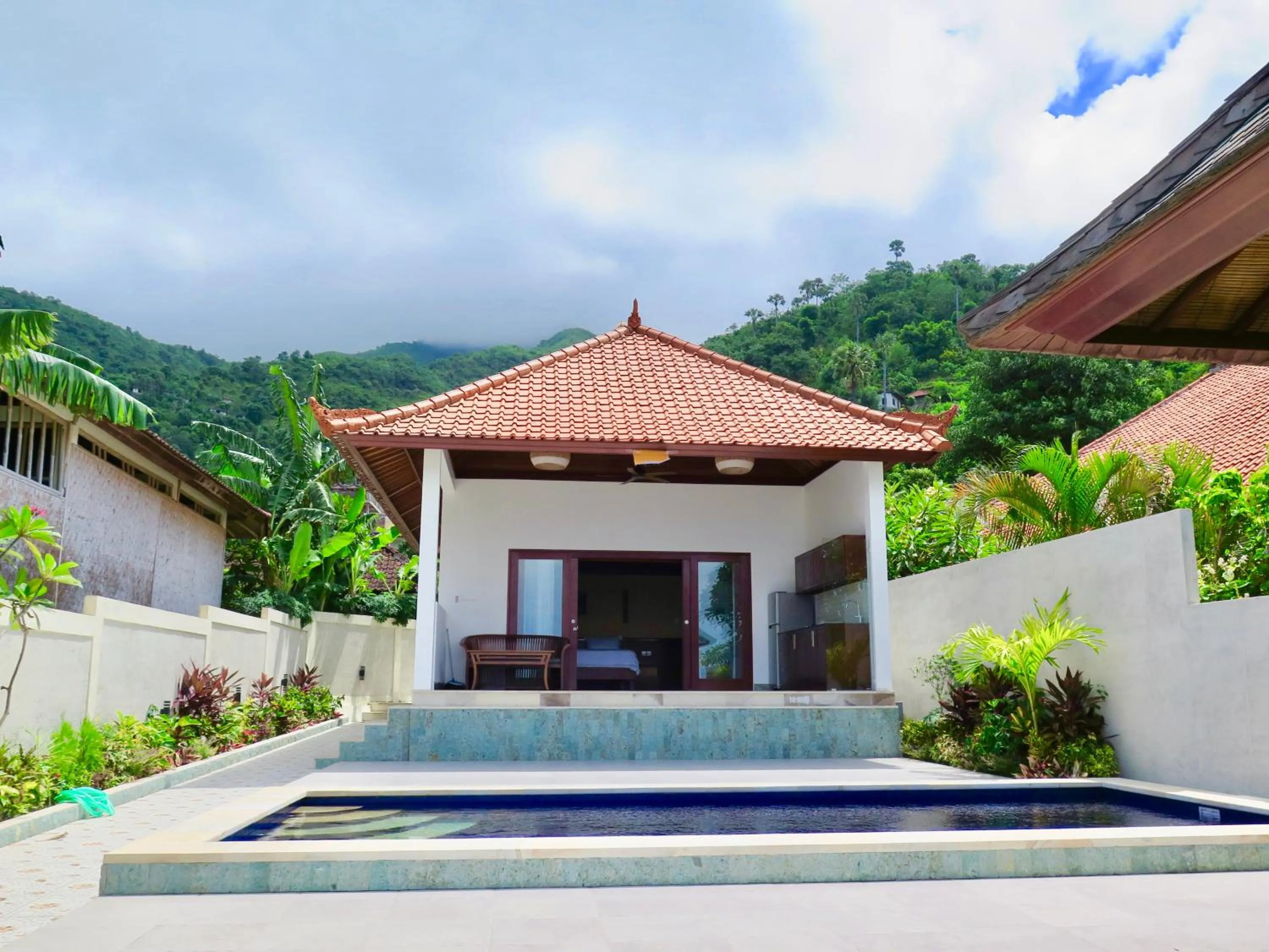 Property building in Villa Ida Villas
