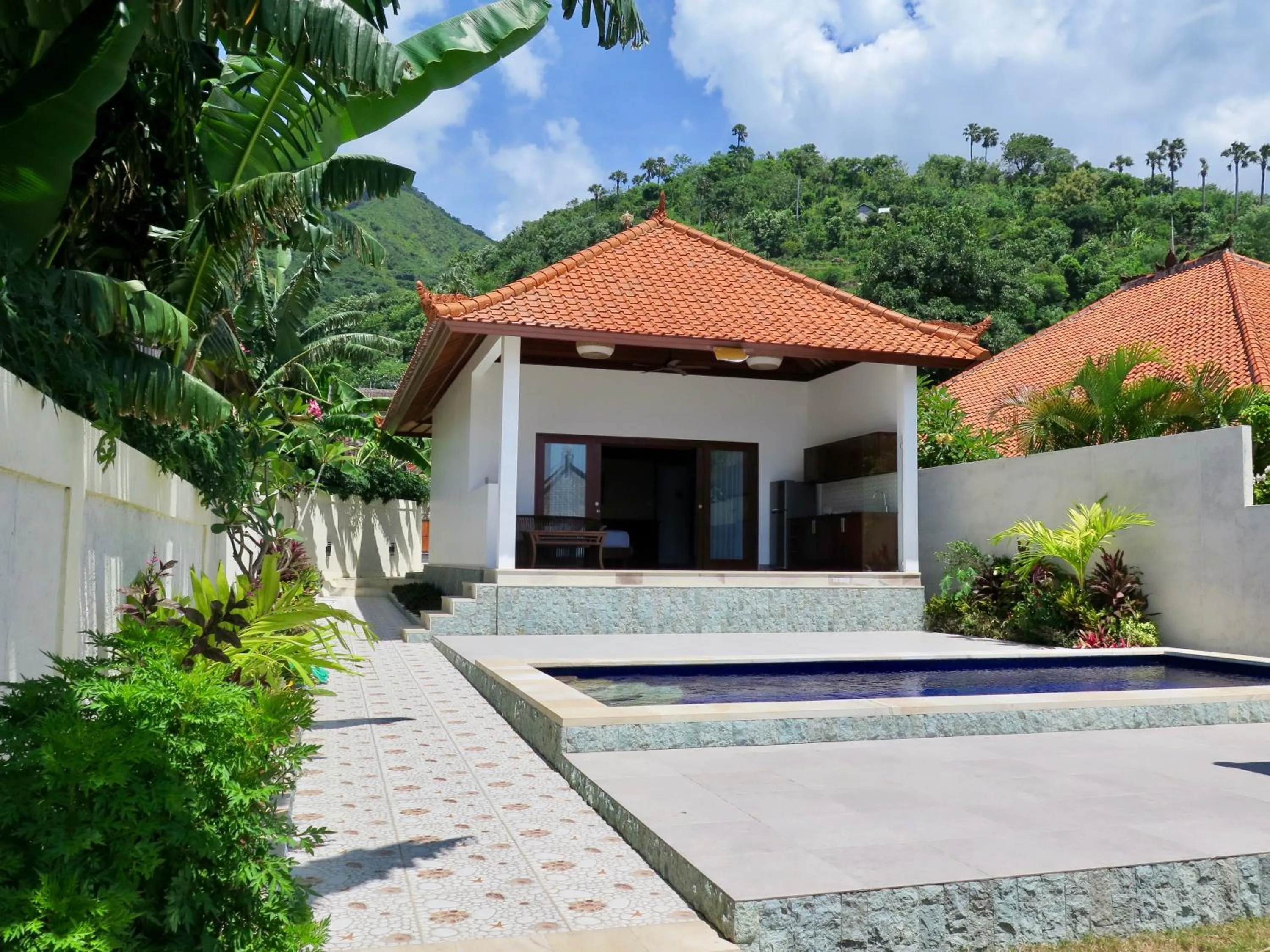 Property building in Villa Ida Villas