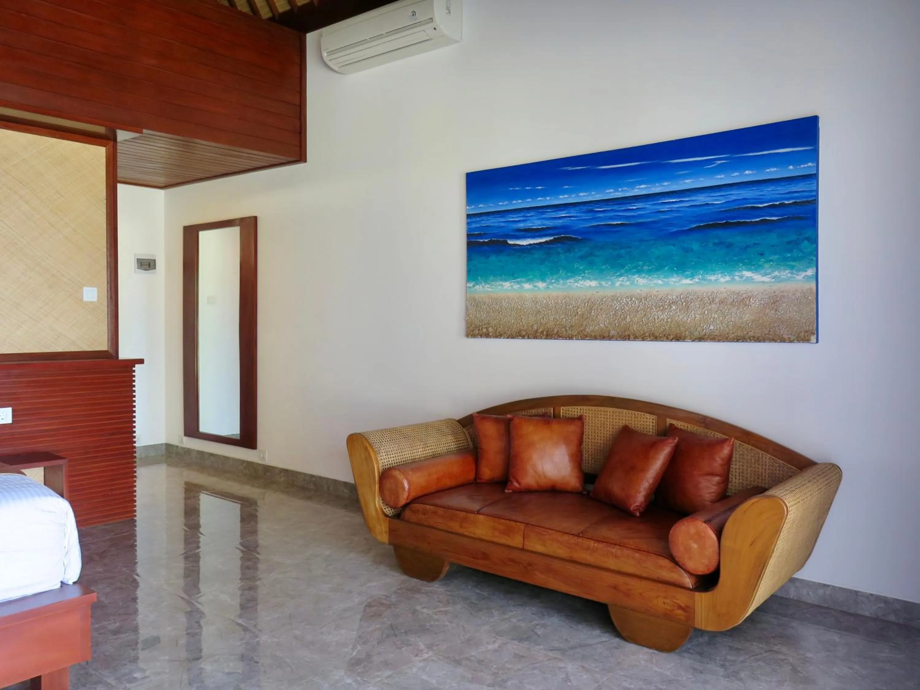 hair dresser in Villa Ida Villas