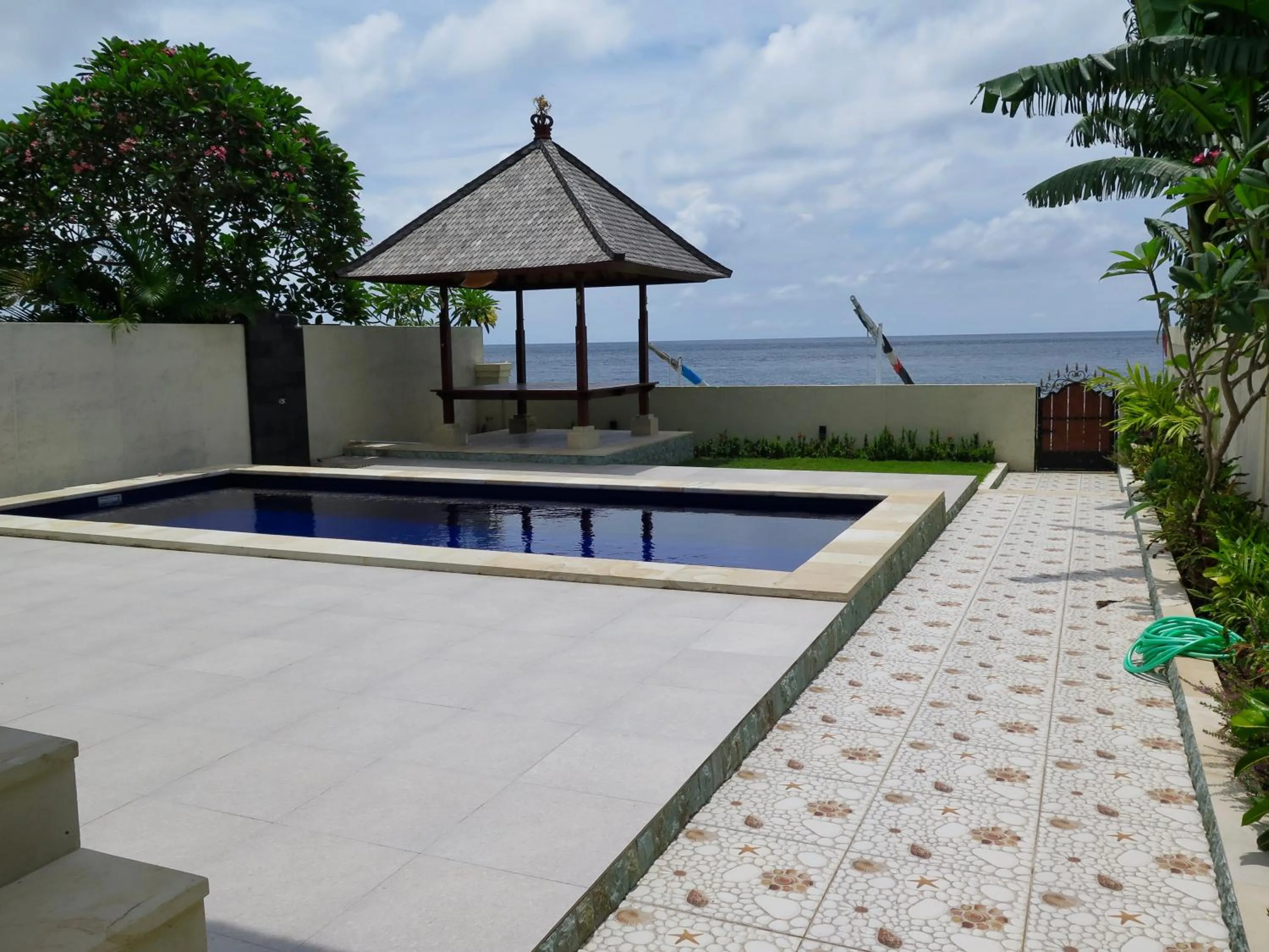 Swimming pool in Villa Ida Villas