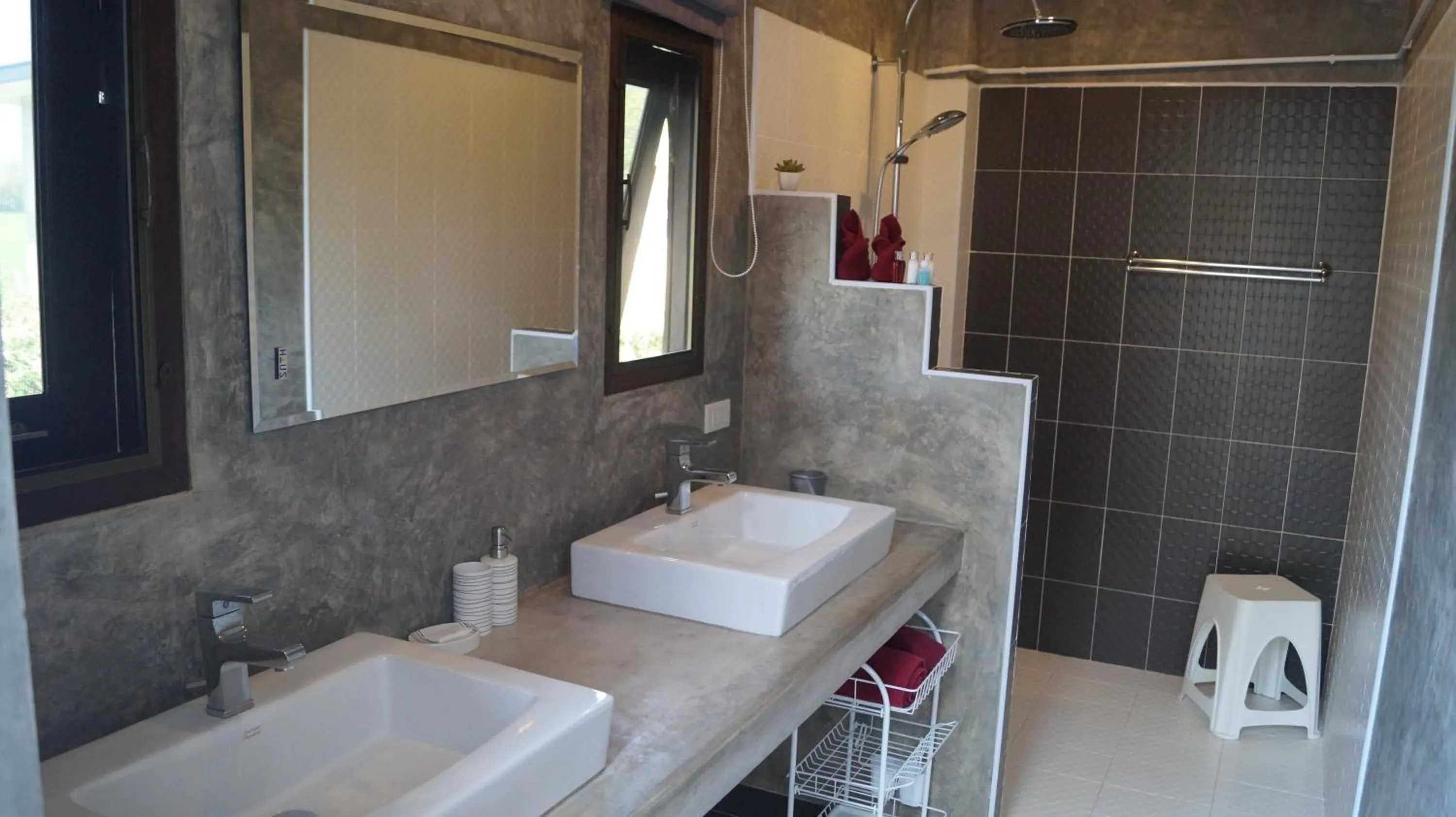 Bathroom in Baan Chai Thung Resort