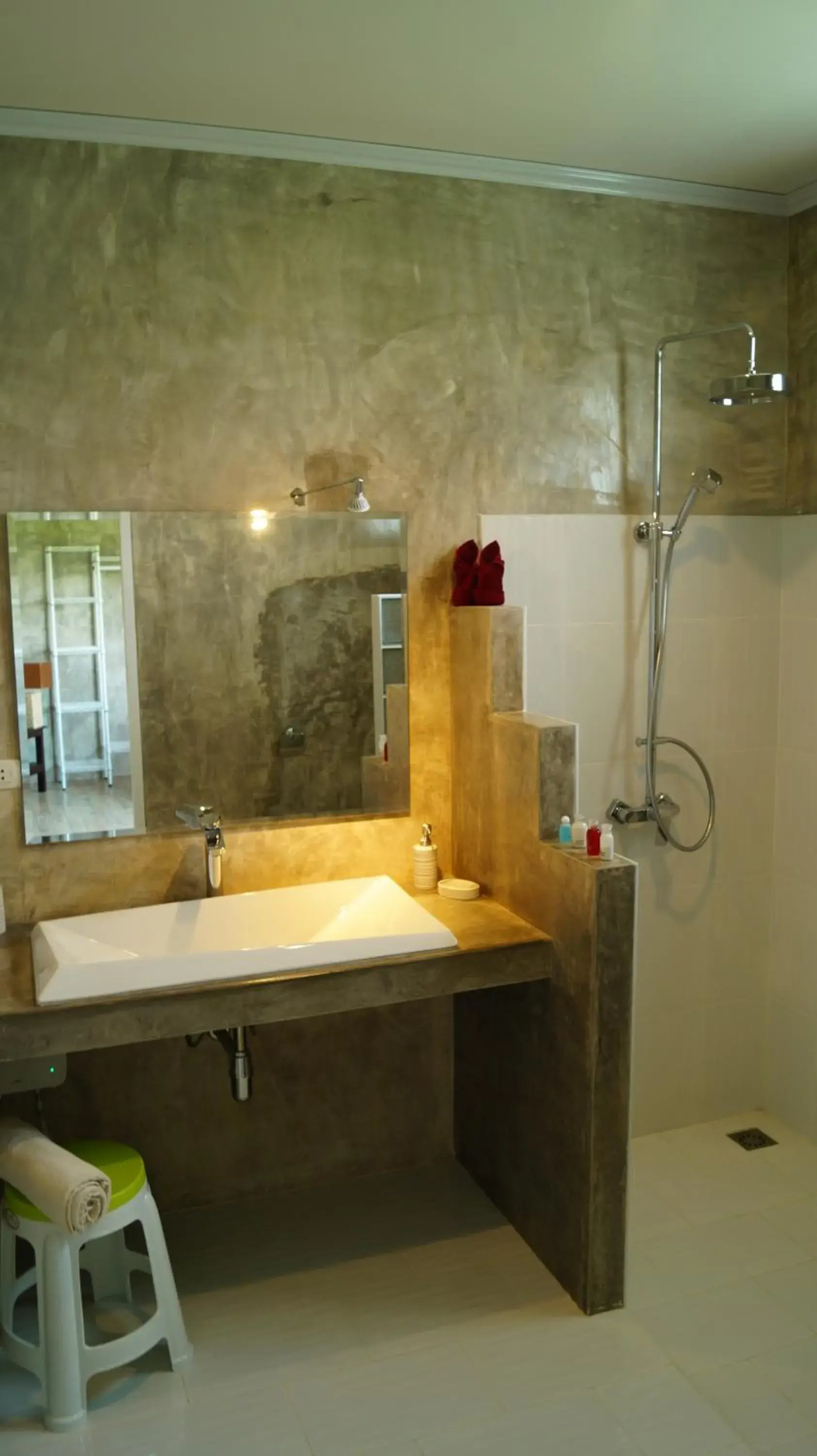 Bathroom in Baan Chai Thung Resort Bathroom in Baan Chai Thung Resort