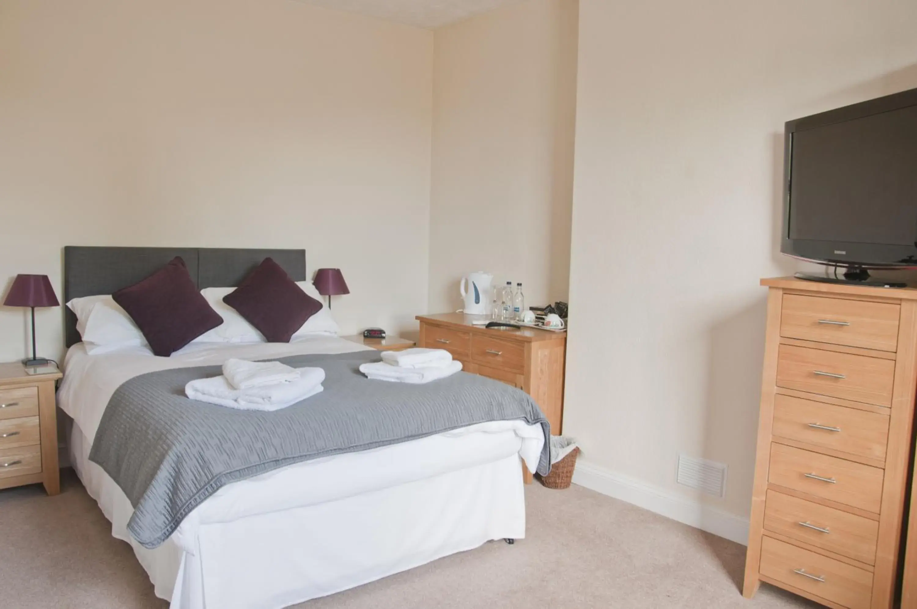 Superior Double Room in Halfway House Superior Double Room in Halfway House