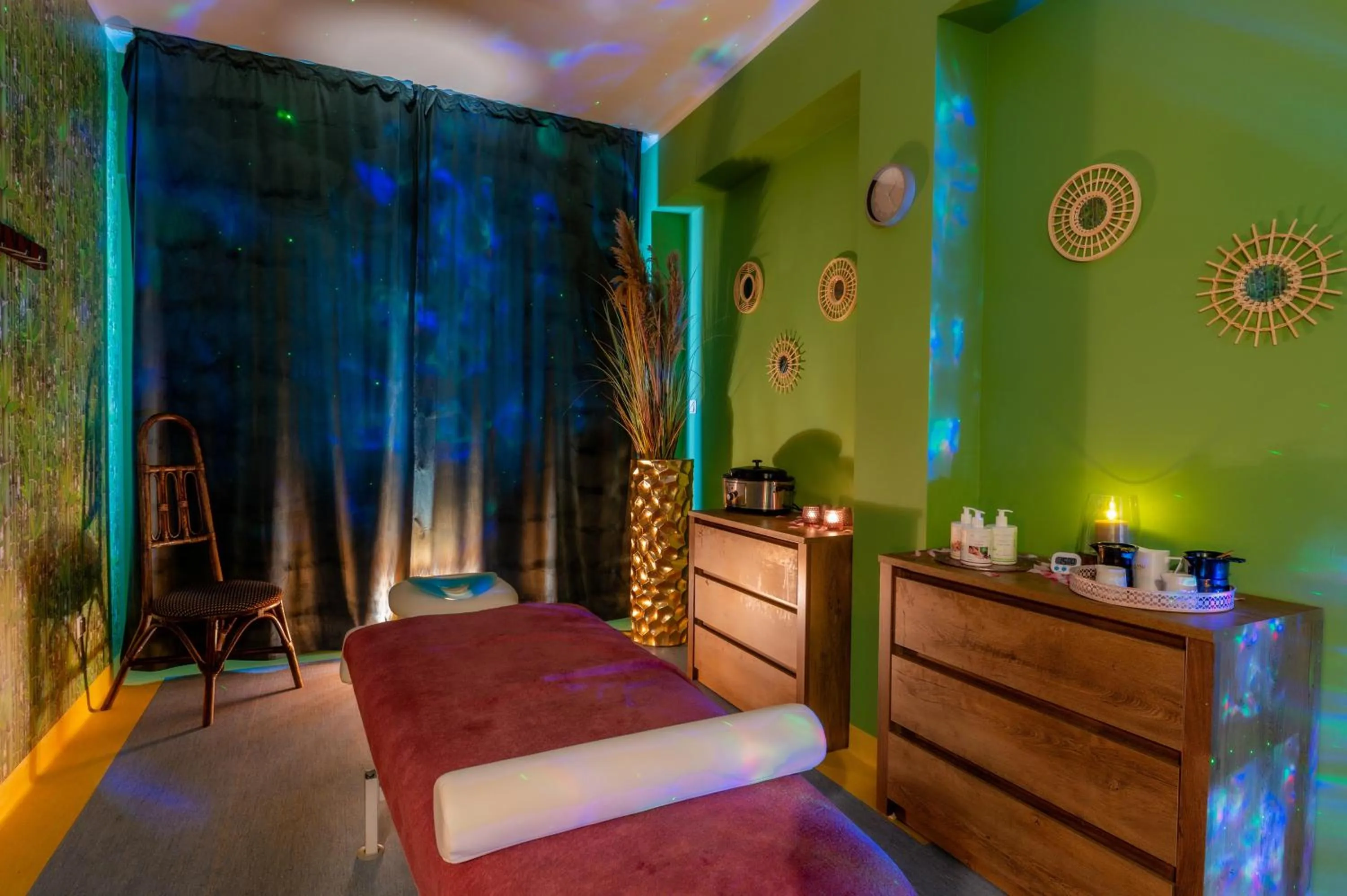 Bed in ALKA Sun Resort