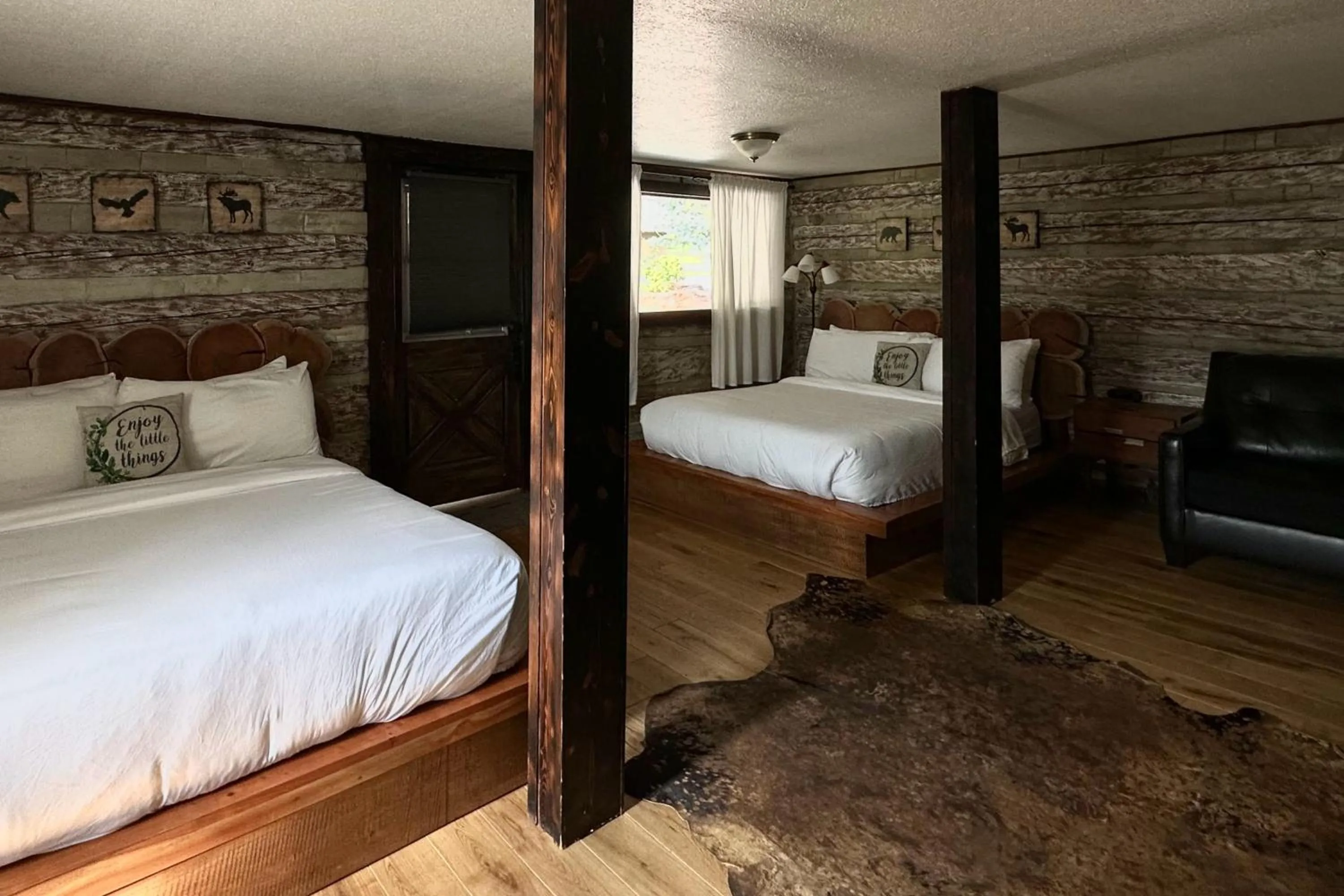 Bedroom, Bed in Paradise Village