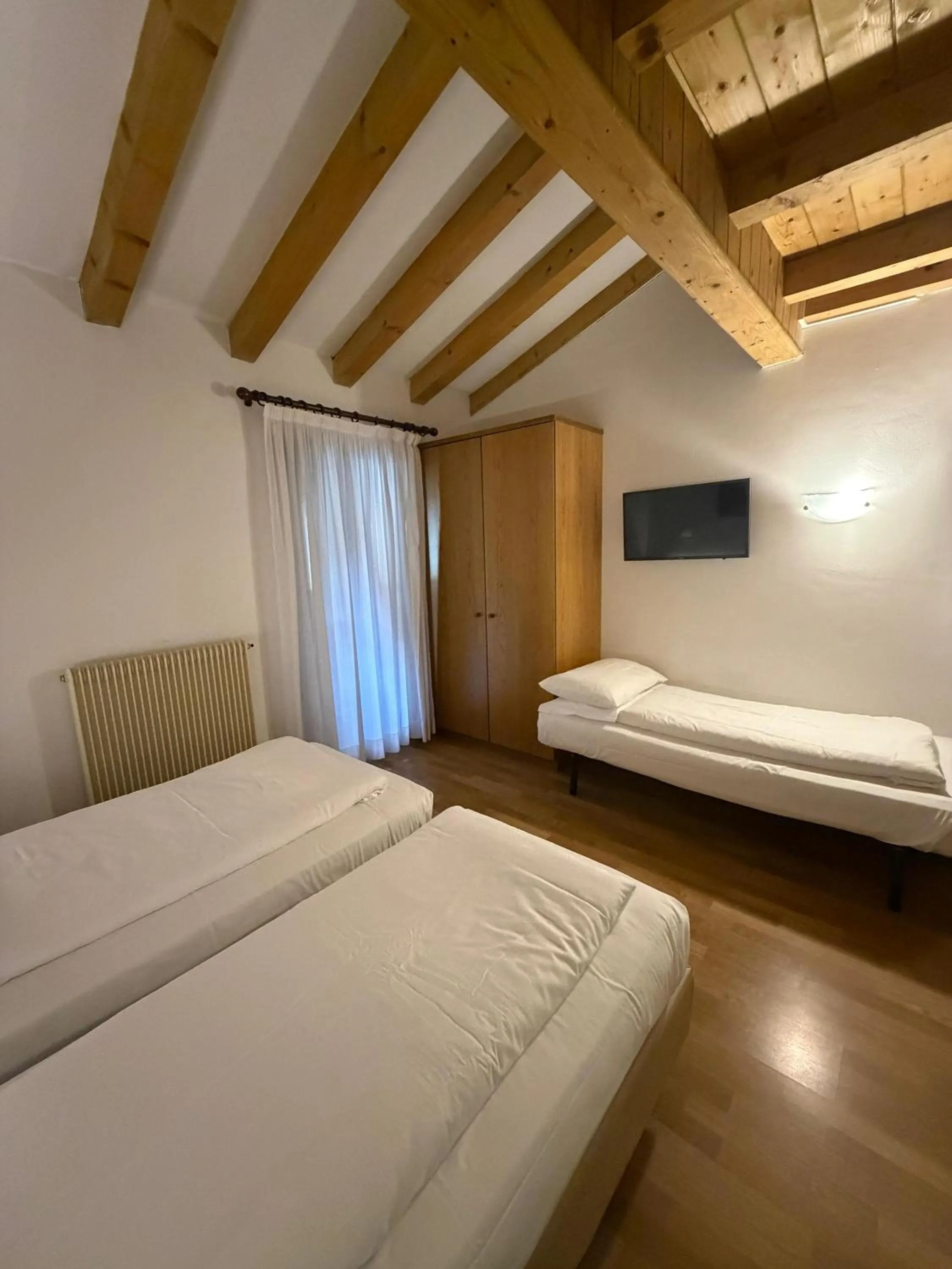 Bedroom, Bed in Hotel Denny