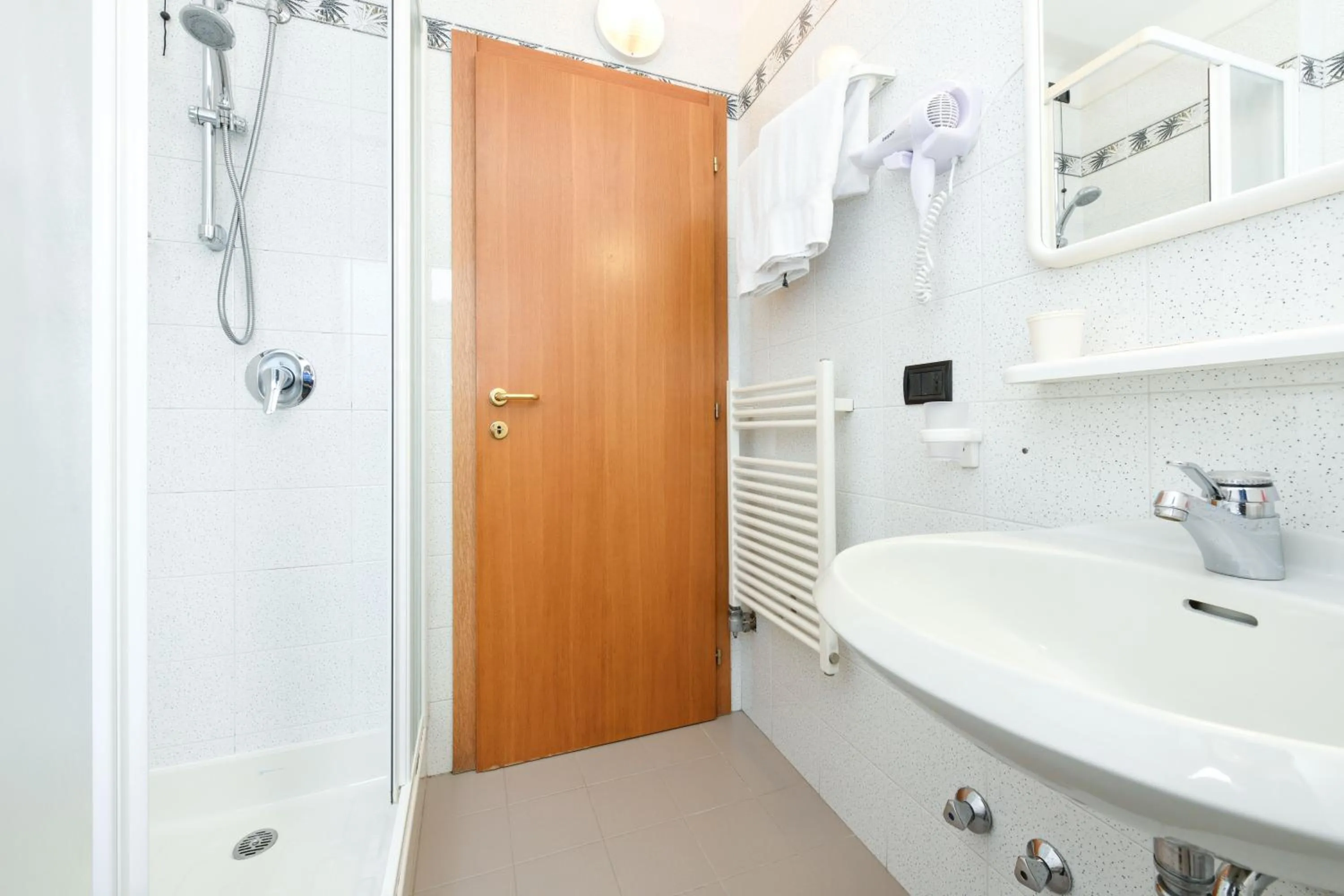 Bathroom in Hotel Denny