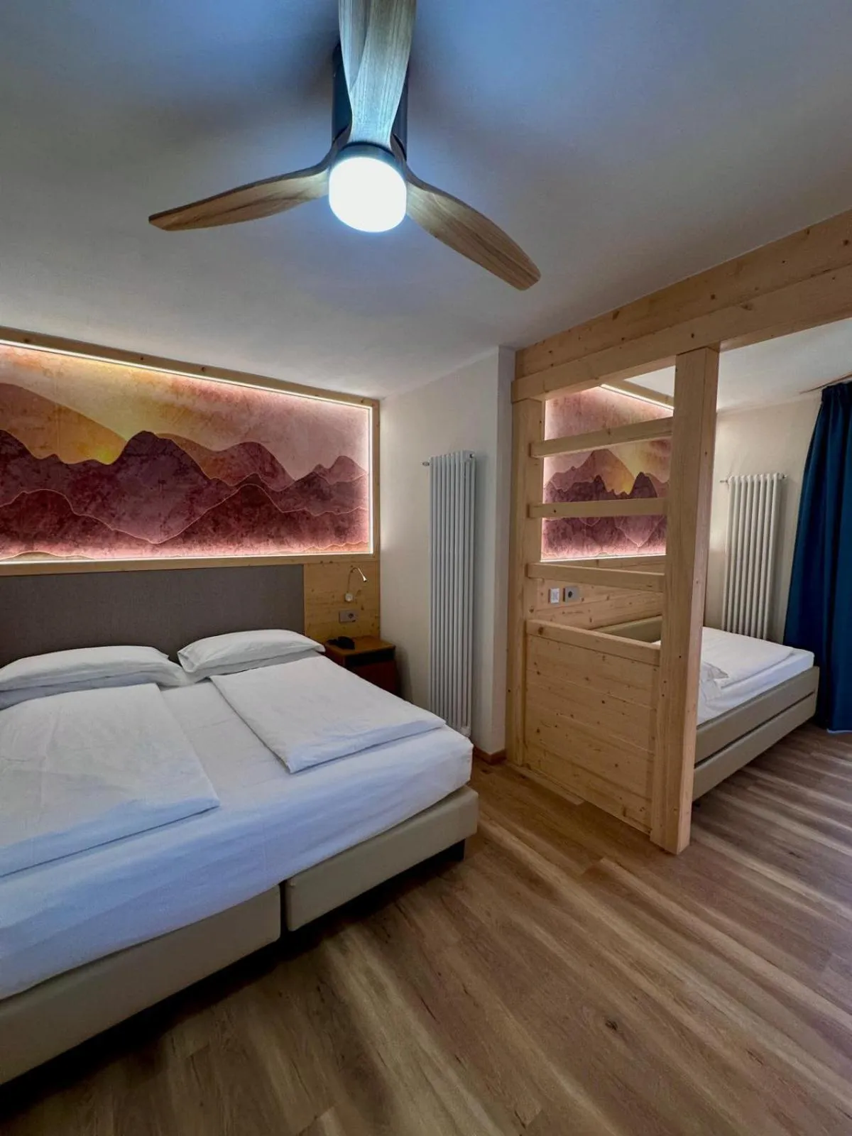 Bedroom, Bed in Hotel Denny