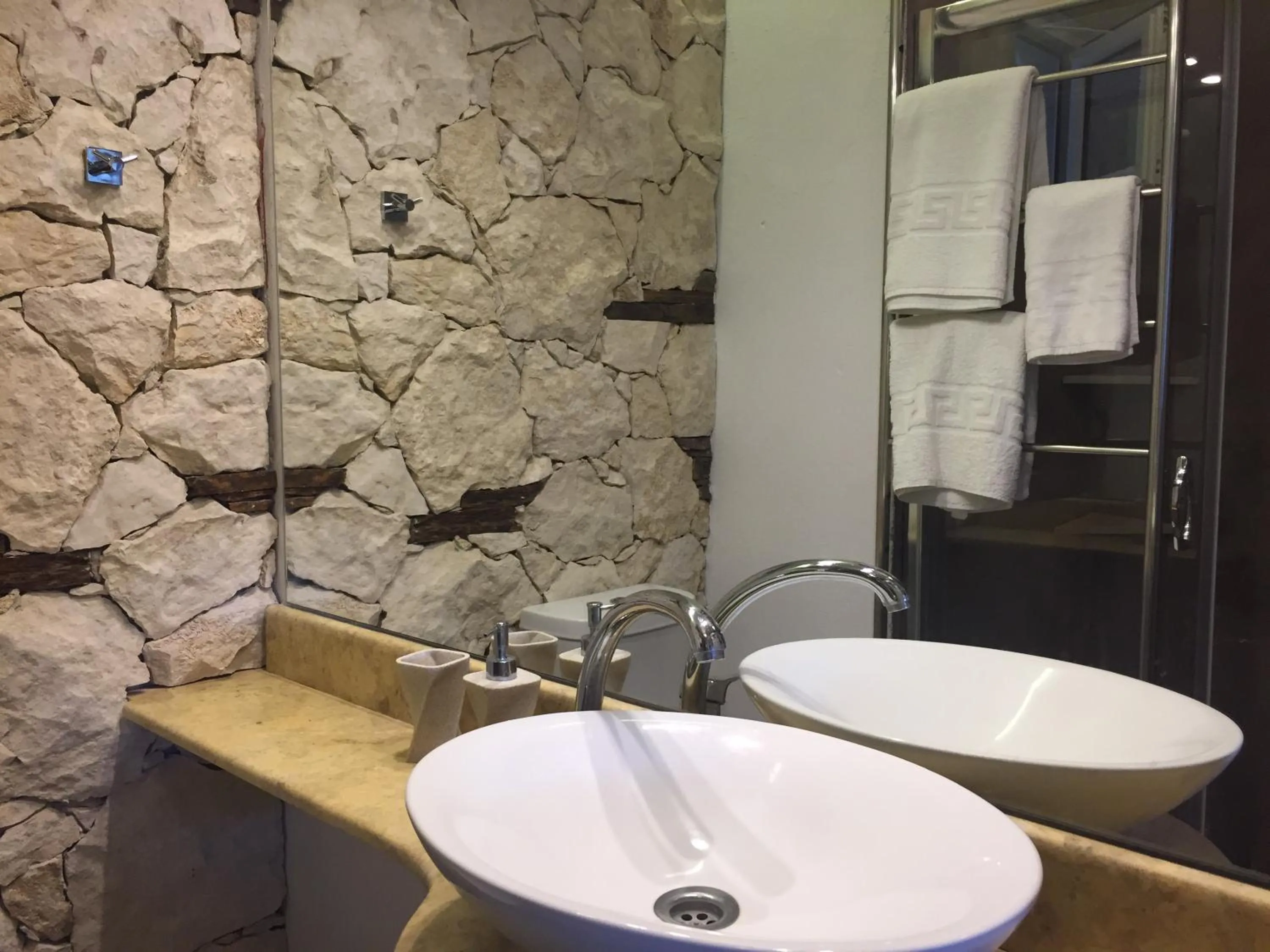 Sotiroulis Apartments