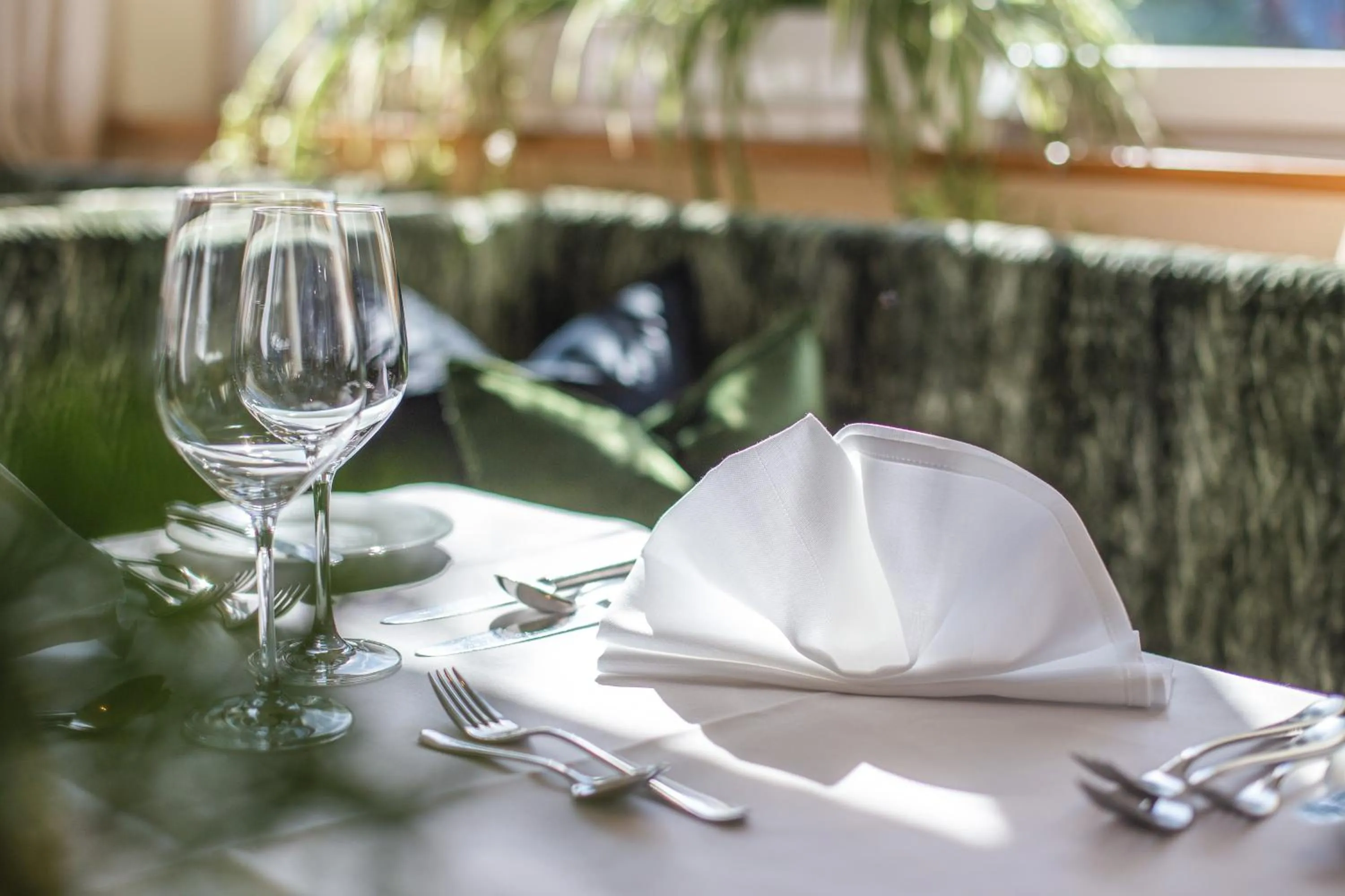 Restaurant/places to eat in Hotel Marica