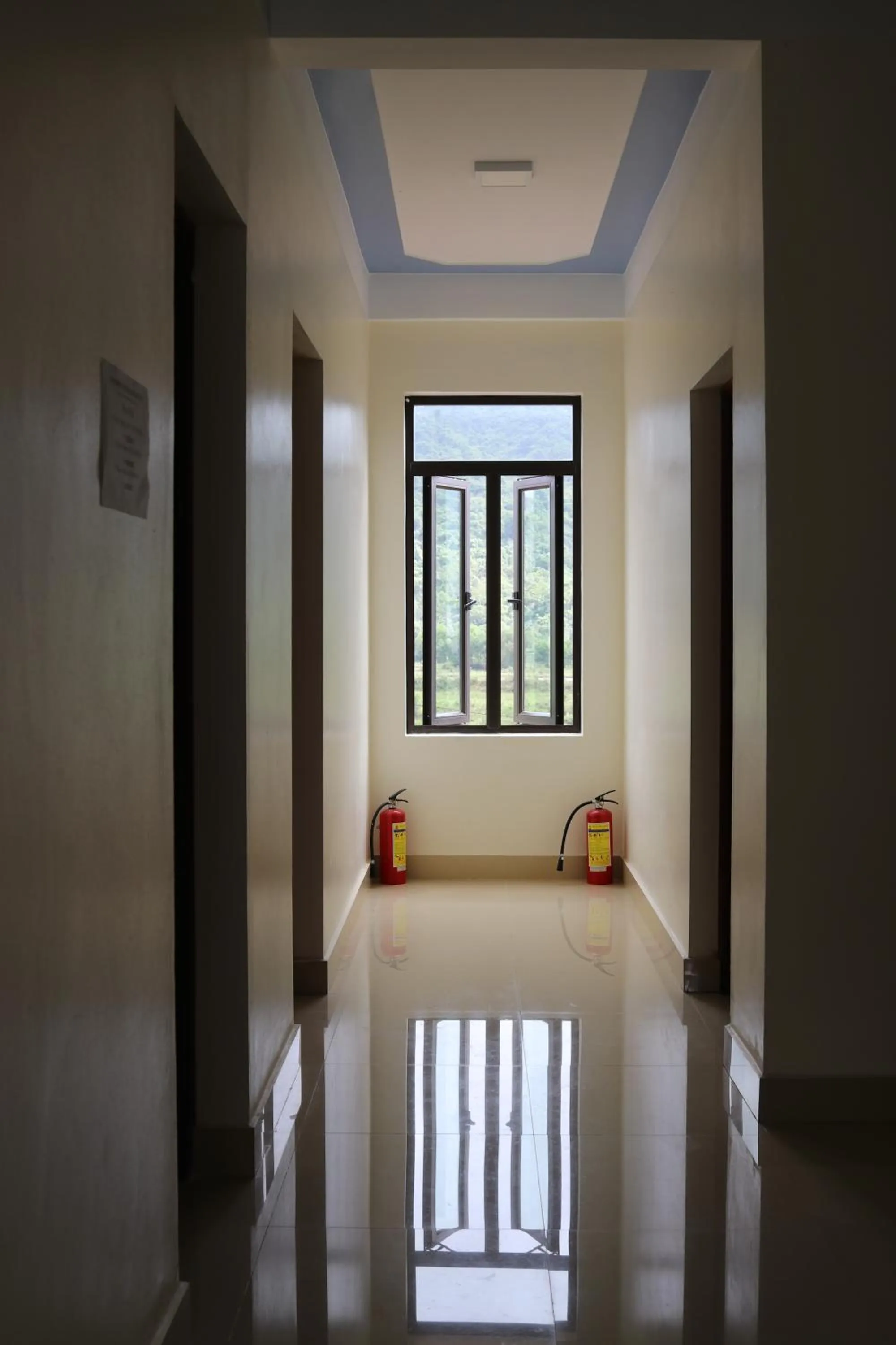 Patio, Bed in Son Doong Riverside