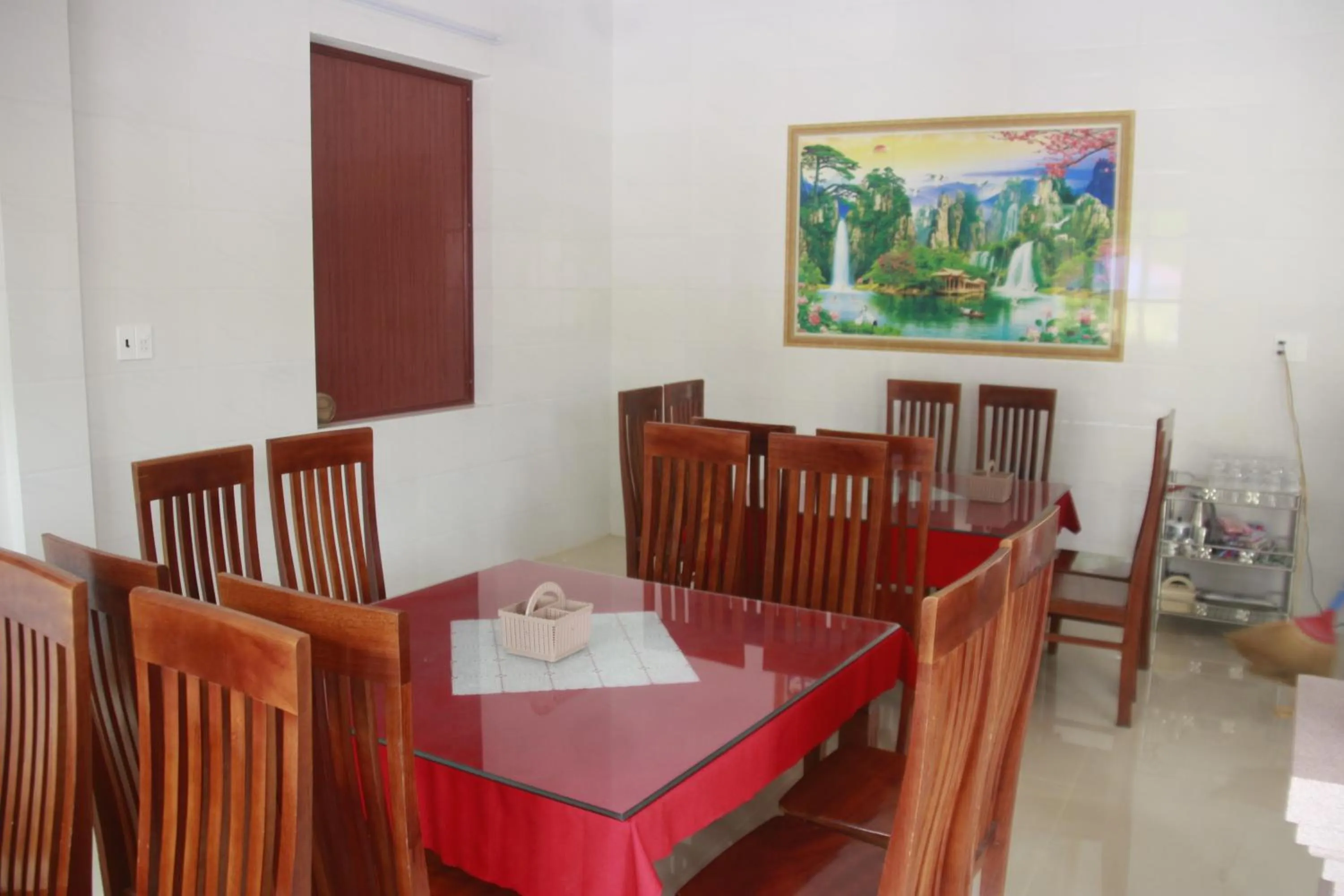 Restaurant/places to eat in Son Doong Riverside