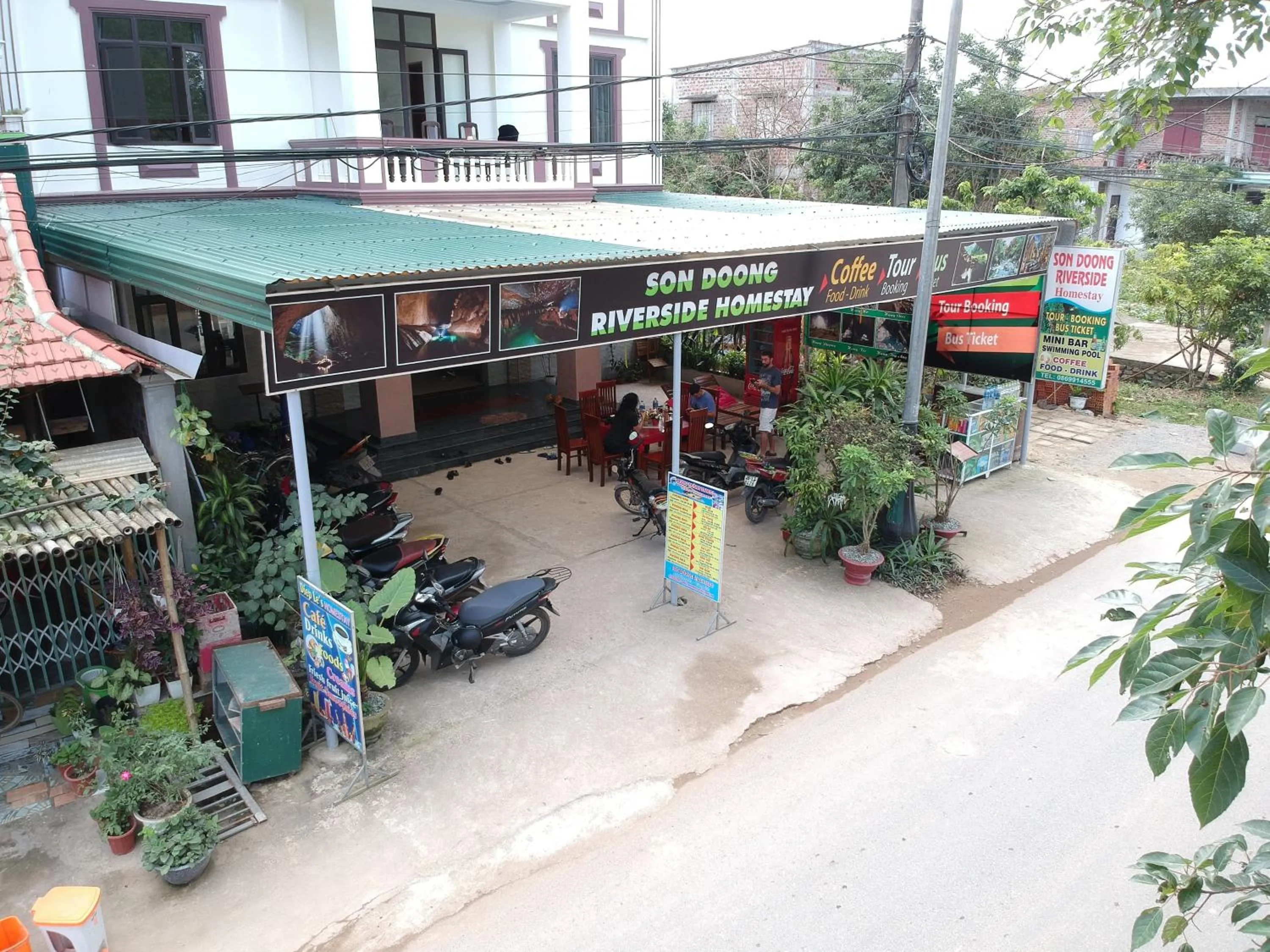 Property logo or sign in Son Doong Riverside