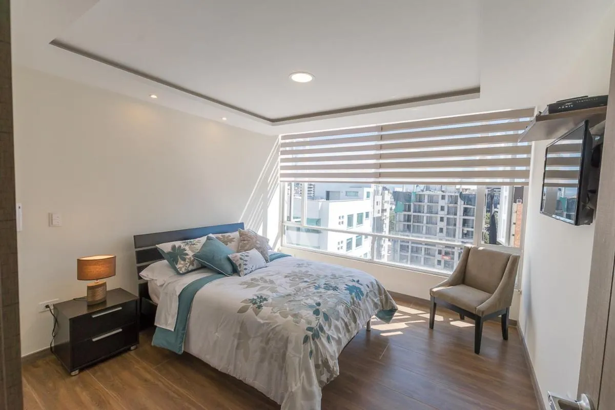 Suite de Lujo, Piso Alto, junto Parque Carolina, Generador electrico