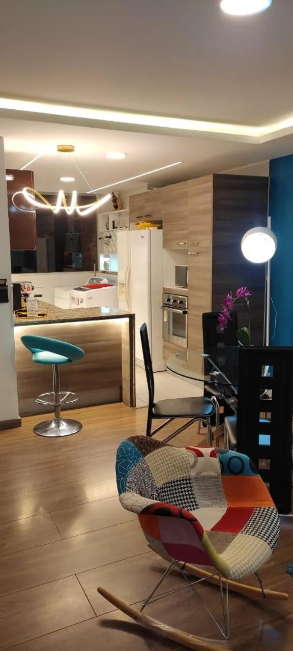 Suite de Lujo, Piso Alto, junto Parque Carolina, Generador electrico