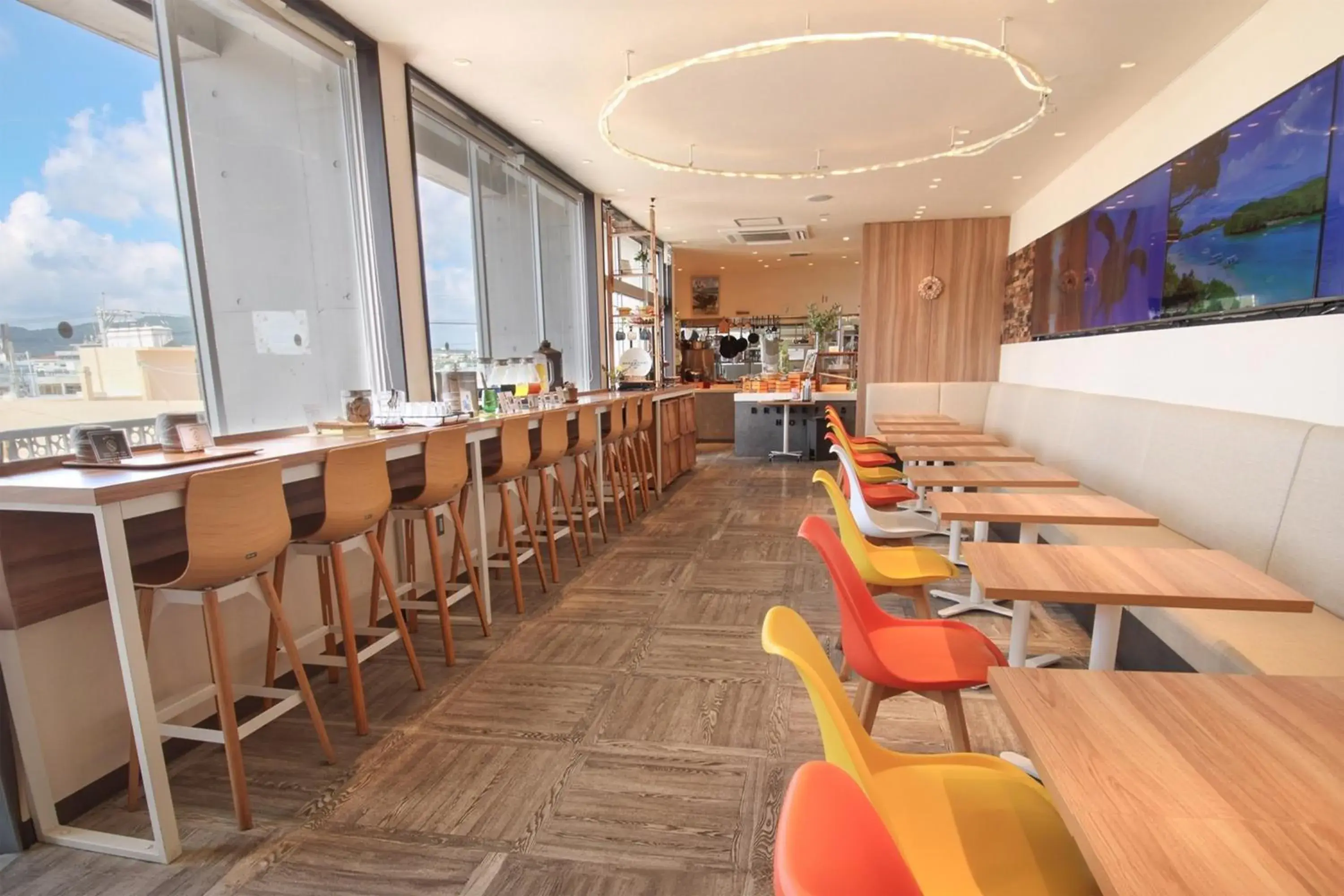 Restaurant/places to eat in The BREAKFAST HOTEL MARCHE Ishigaki Island Restaurant/places to eat in The BREAKFAST HOTEL MARCHE Ishigaki Island