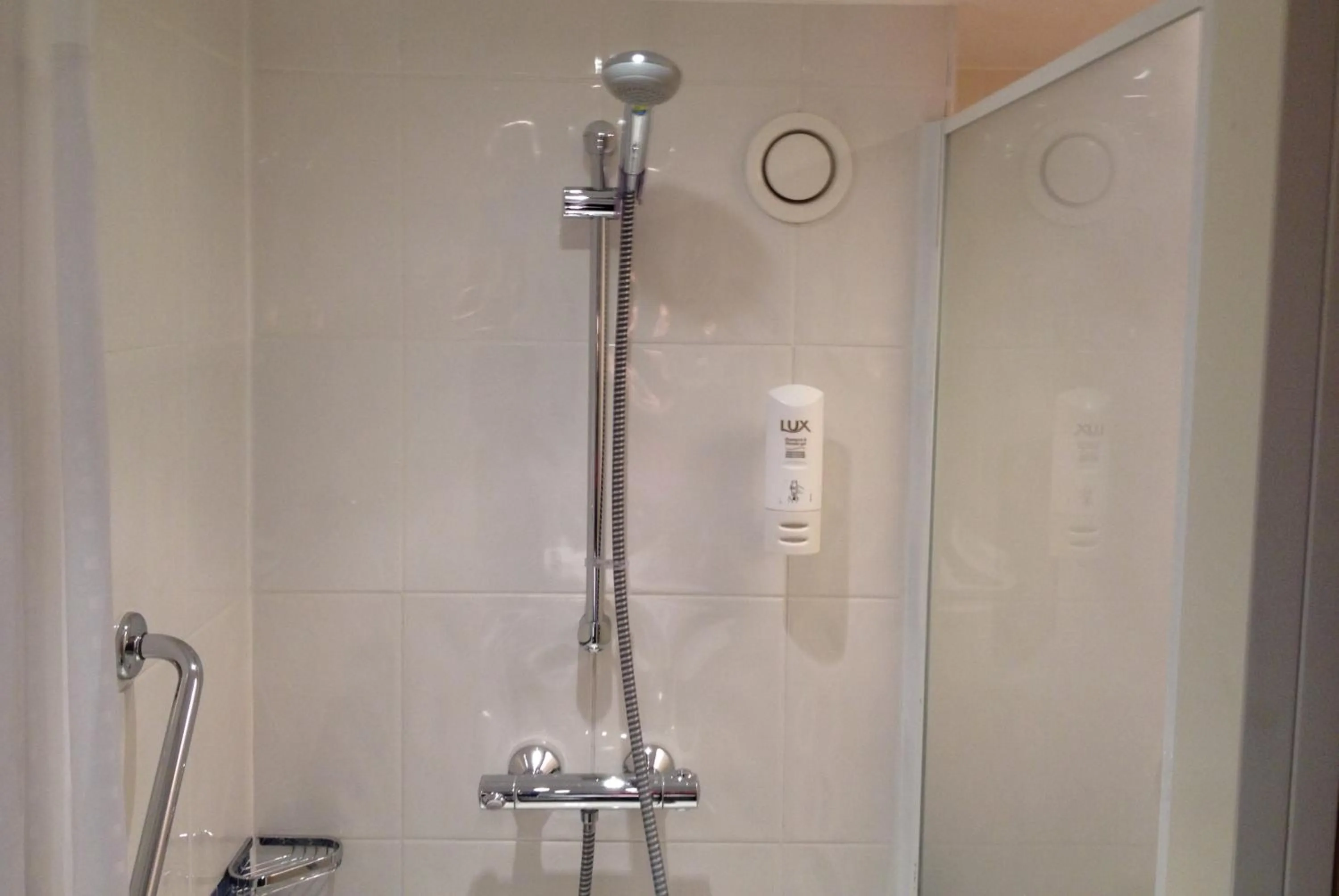 Bathroom in Holiday Inn Express London - Epsom Downs by IHG