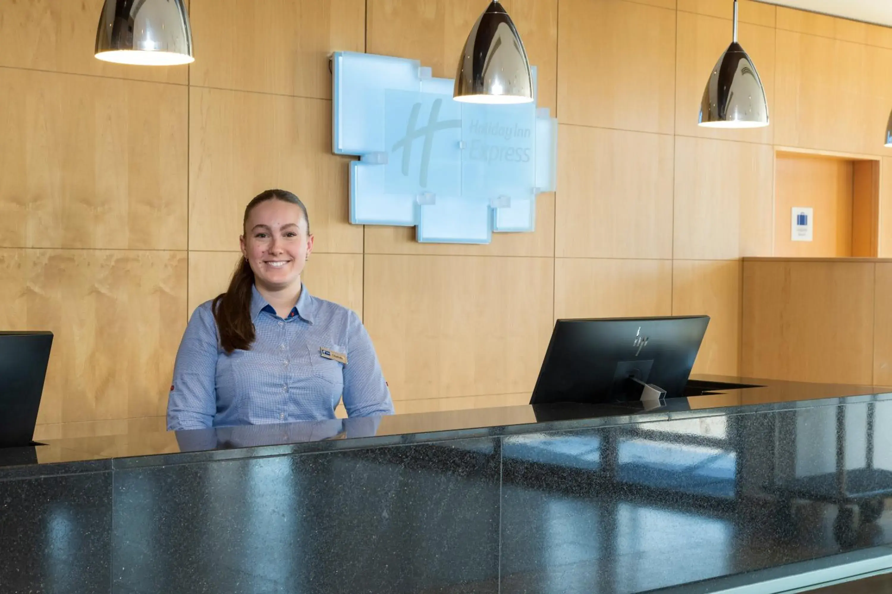 Lobby or reception in Holiday Inn Express London - Epsom Downs by IHG Lobby or reception in Holiday Inn Express London - Epsom Downs by IHG