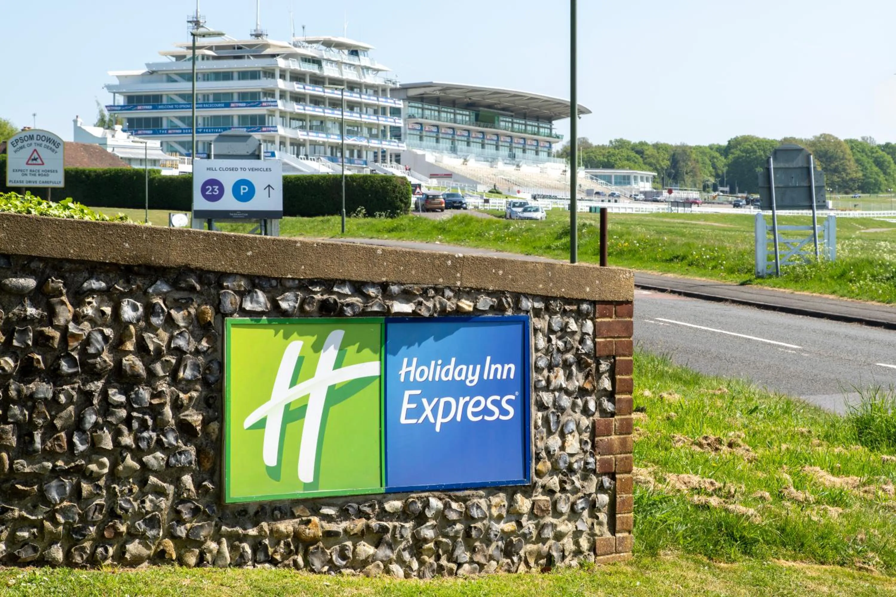 Location in Holiday Inn Express London - Epsom Downs by IHG