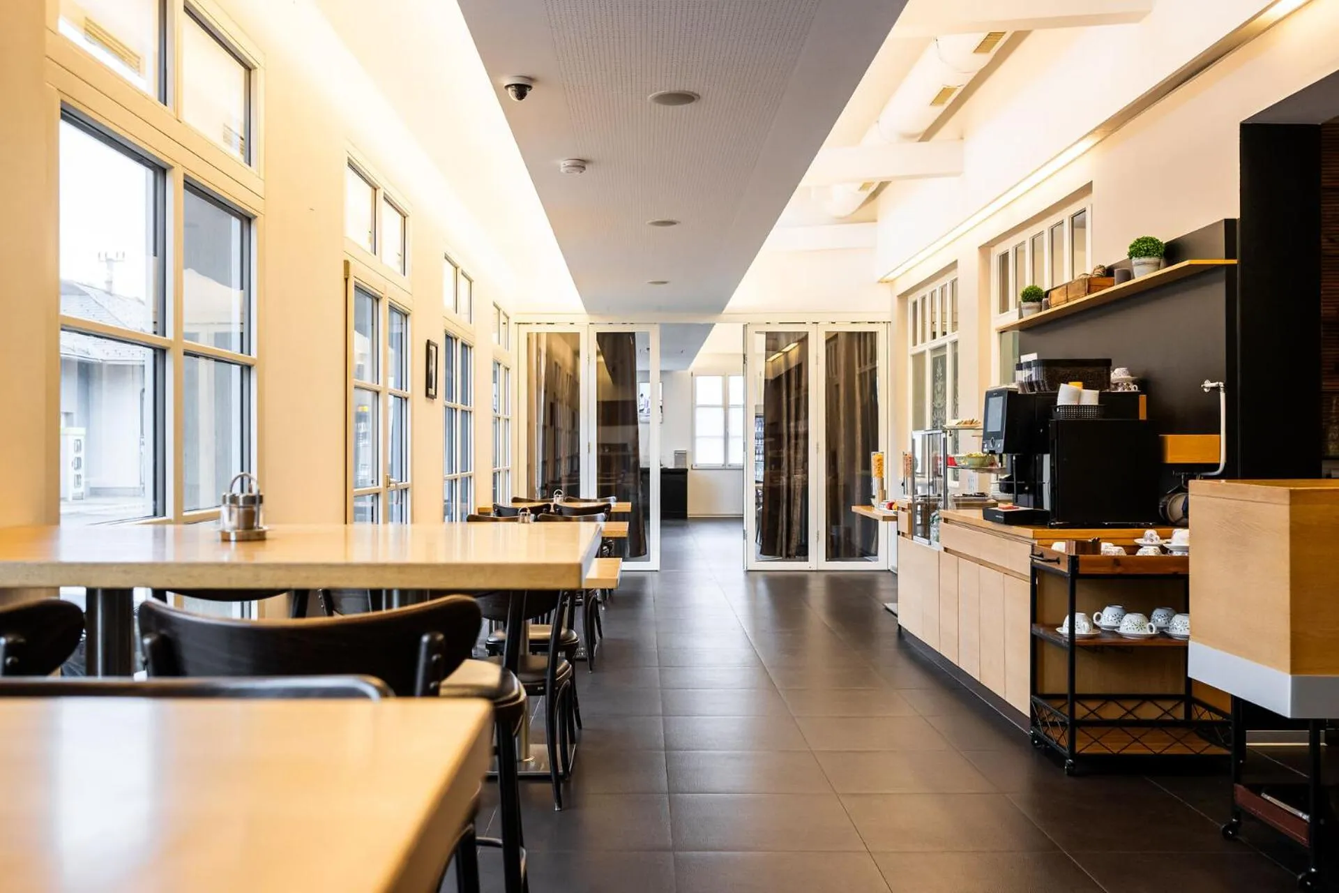 Breakfast in Motel Zeltweg - Self-Check-in