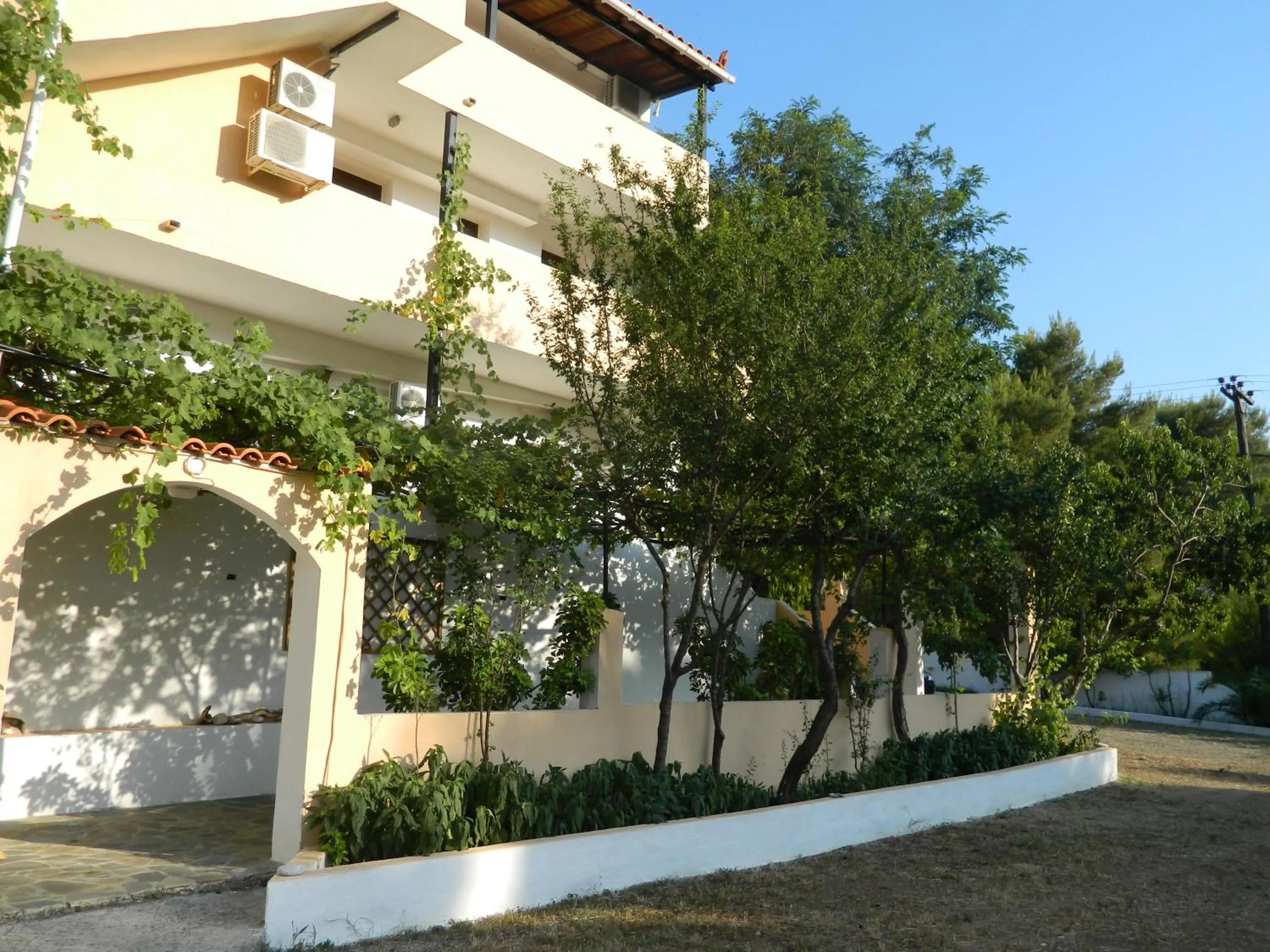 Property building in Asteri Studios