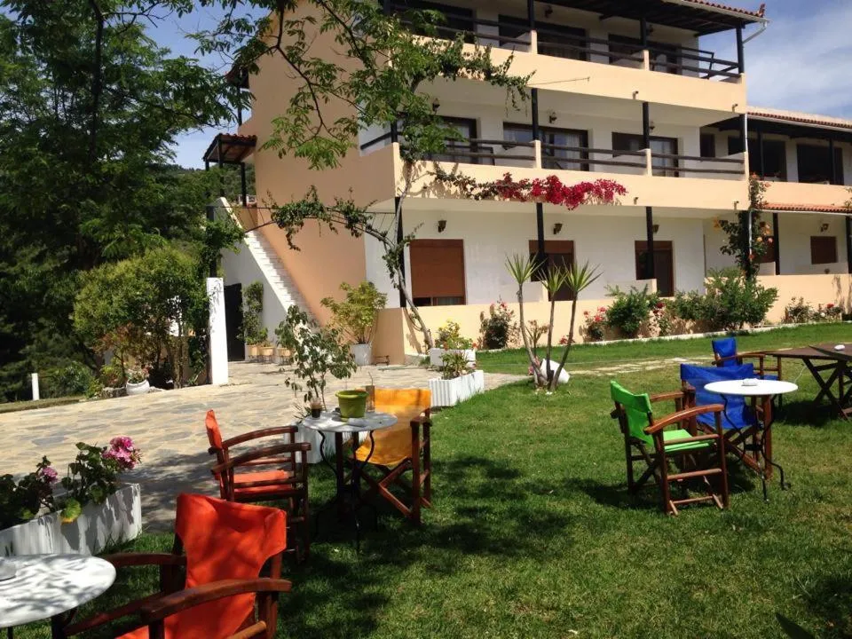 Property building in Asteri Studios