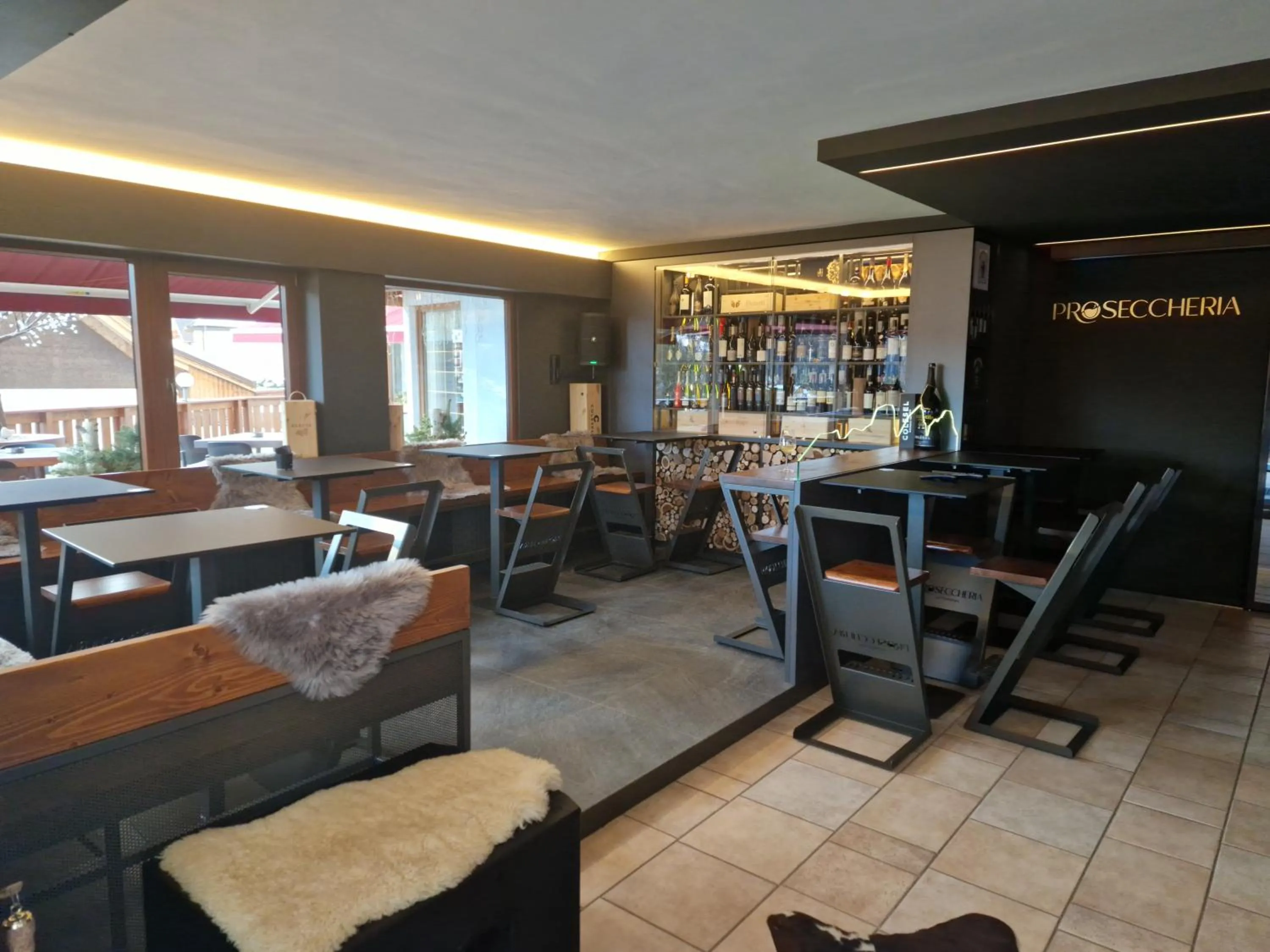 Restaurant/places to eat in B&B La Montanara