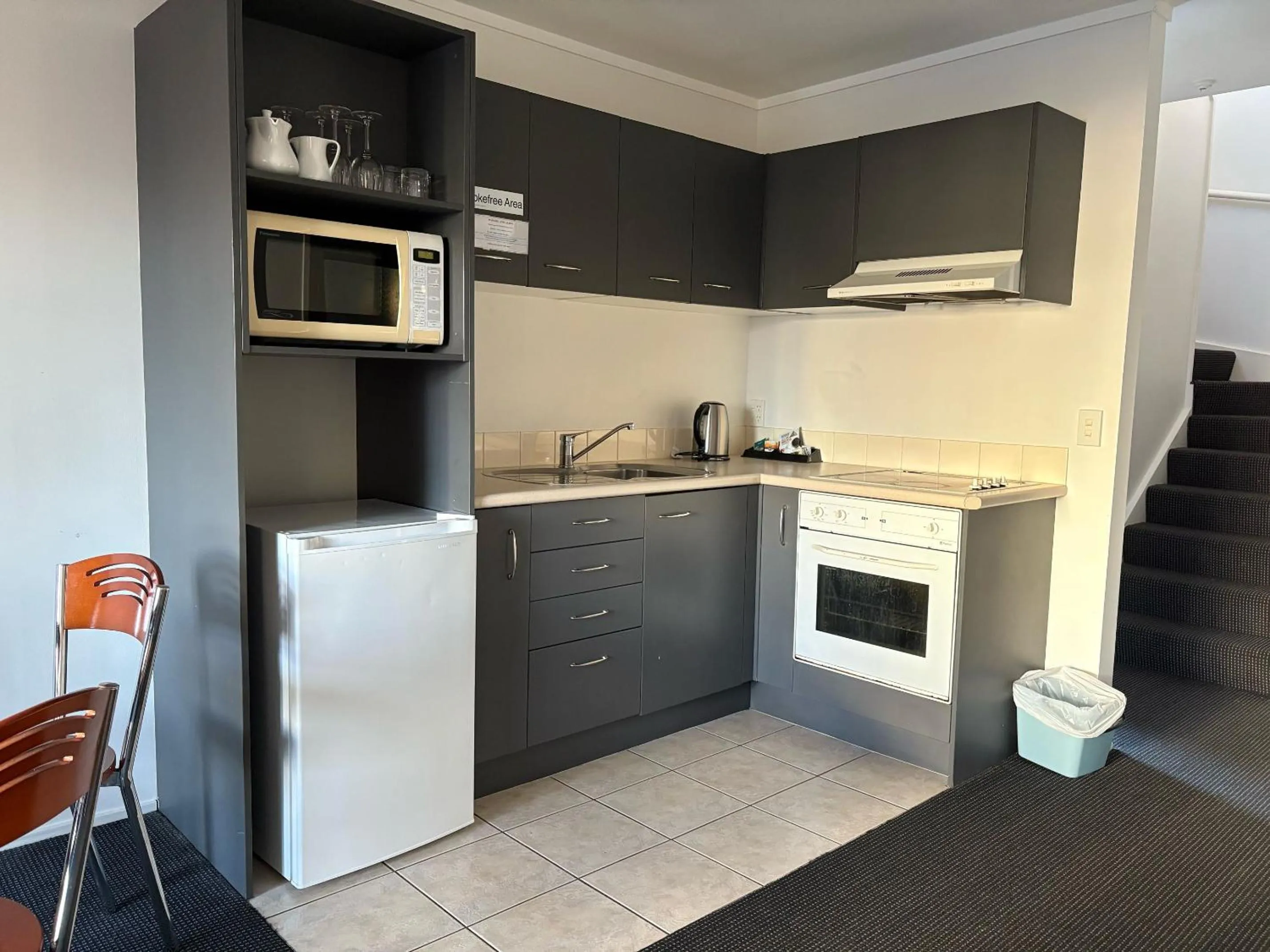 kitchen in Ascot Motor Lodge