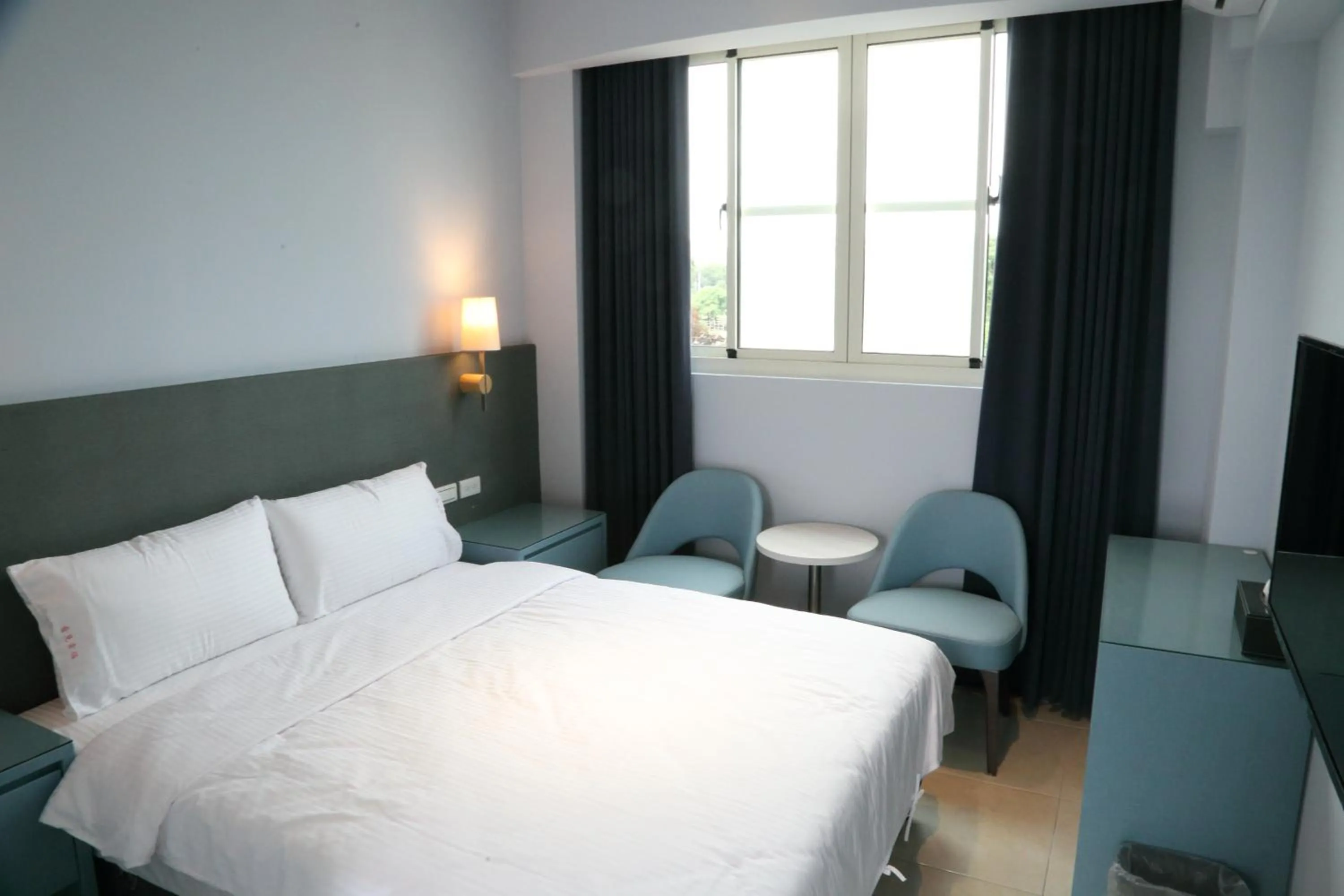 Decorative detail, Bed in See Happiness