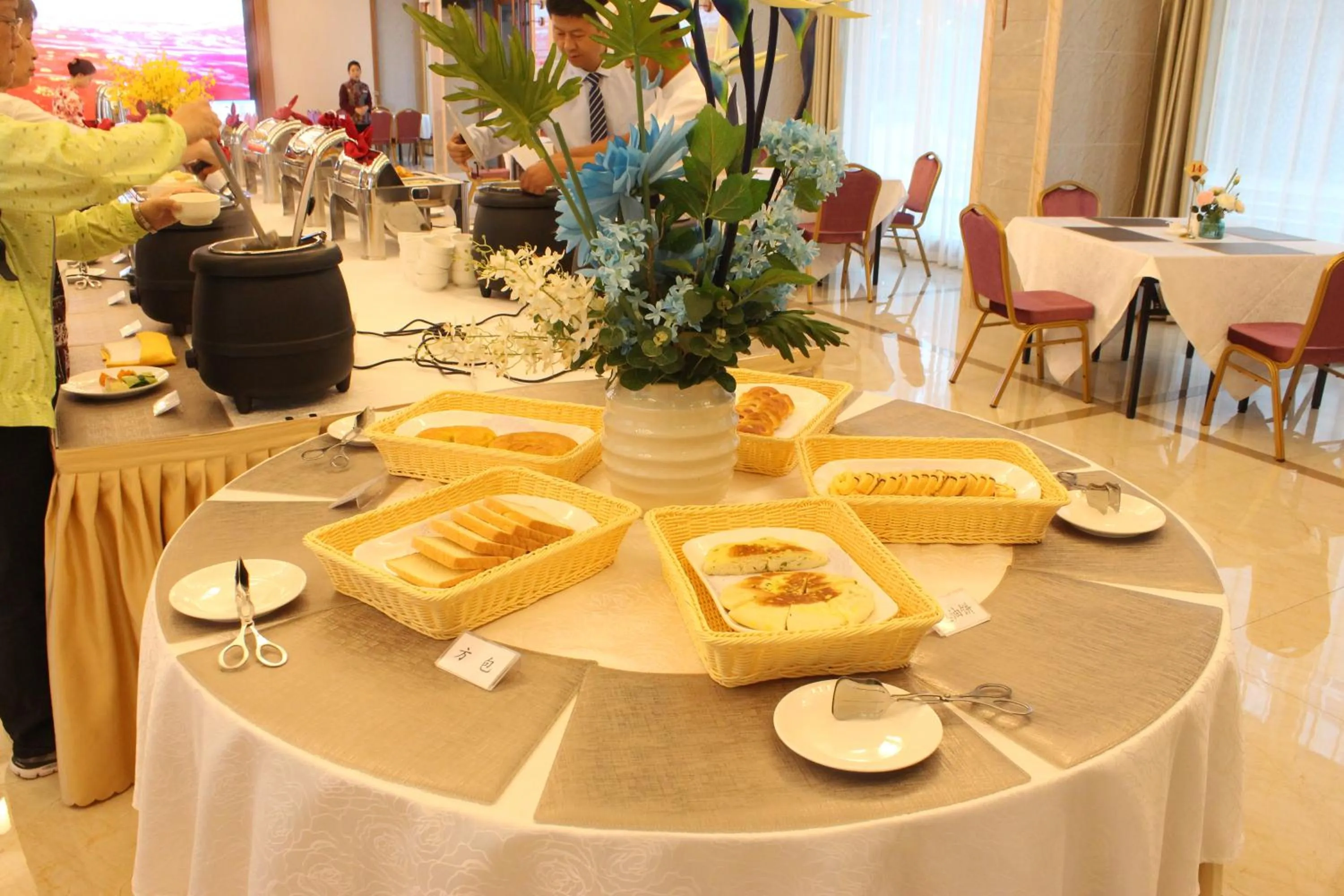 Restaurant/places to eat in Fu Hua International Hotel Dunhuang