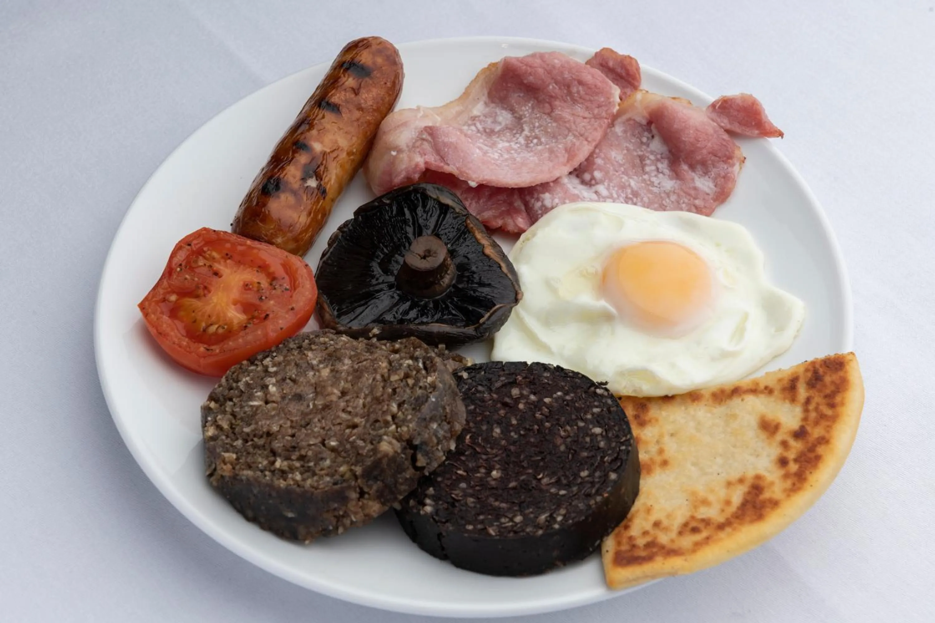 Restaurant/places to eat in Loch Ness Clansman Hotel