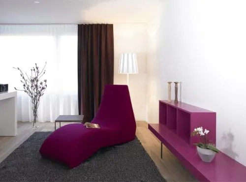 Bed in City Apartments