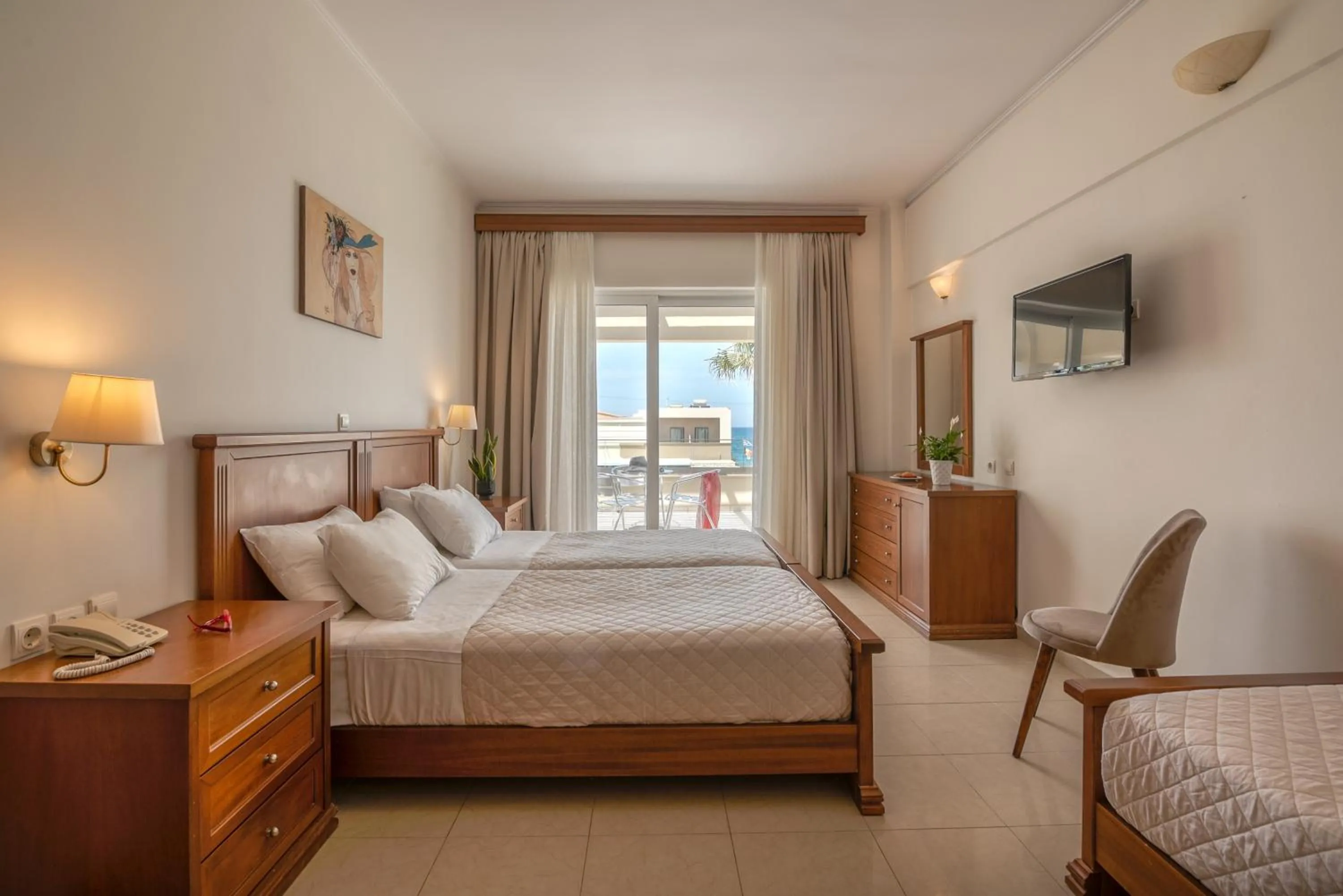 Bed in Castro Beach Hotel