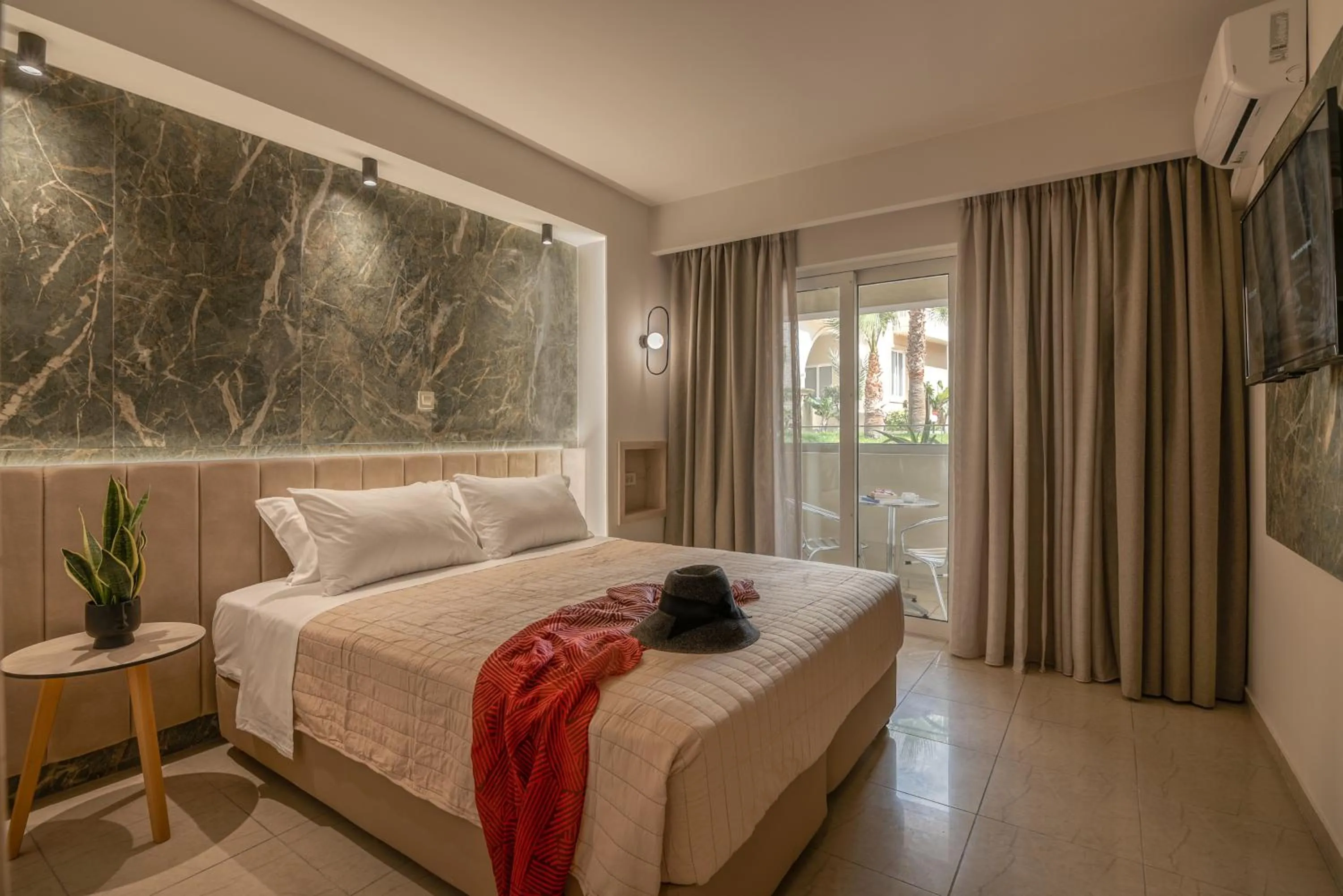 Bed in Castro Beach Hotel