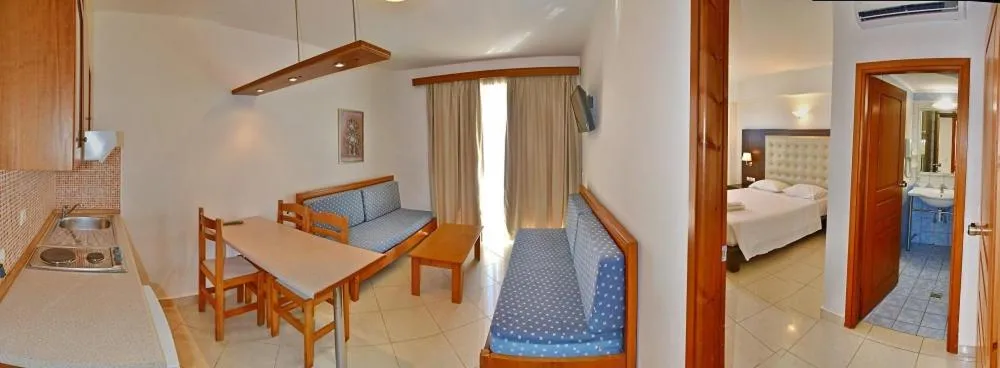 Bed in Castro Beach Hotel