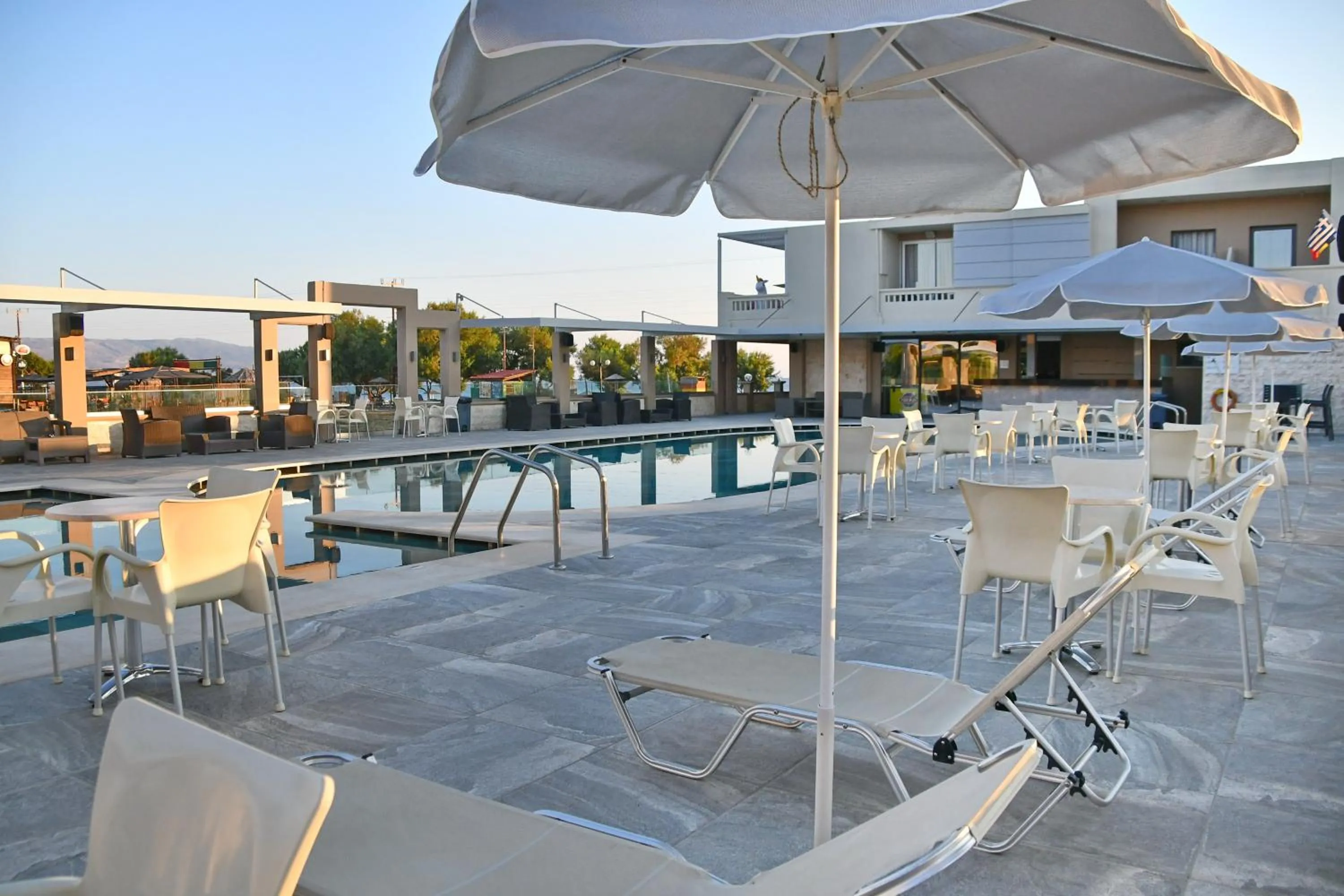 Lounge or bar in Castro Beach Hotel