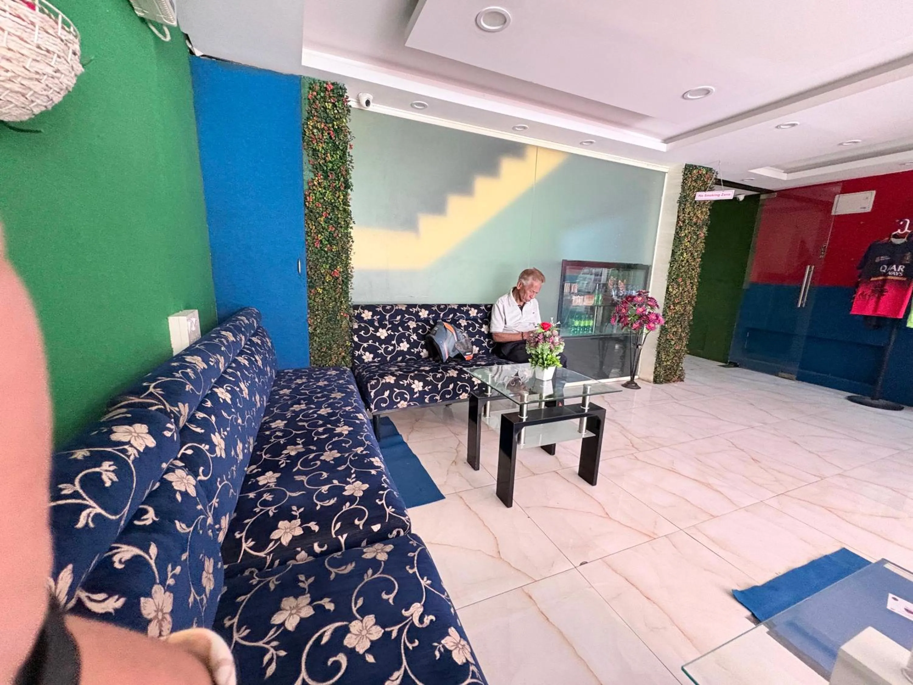 Lobby or reception, Bed in Hotel Windsor Castle Inn