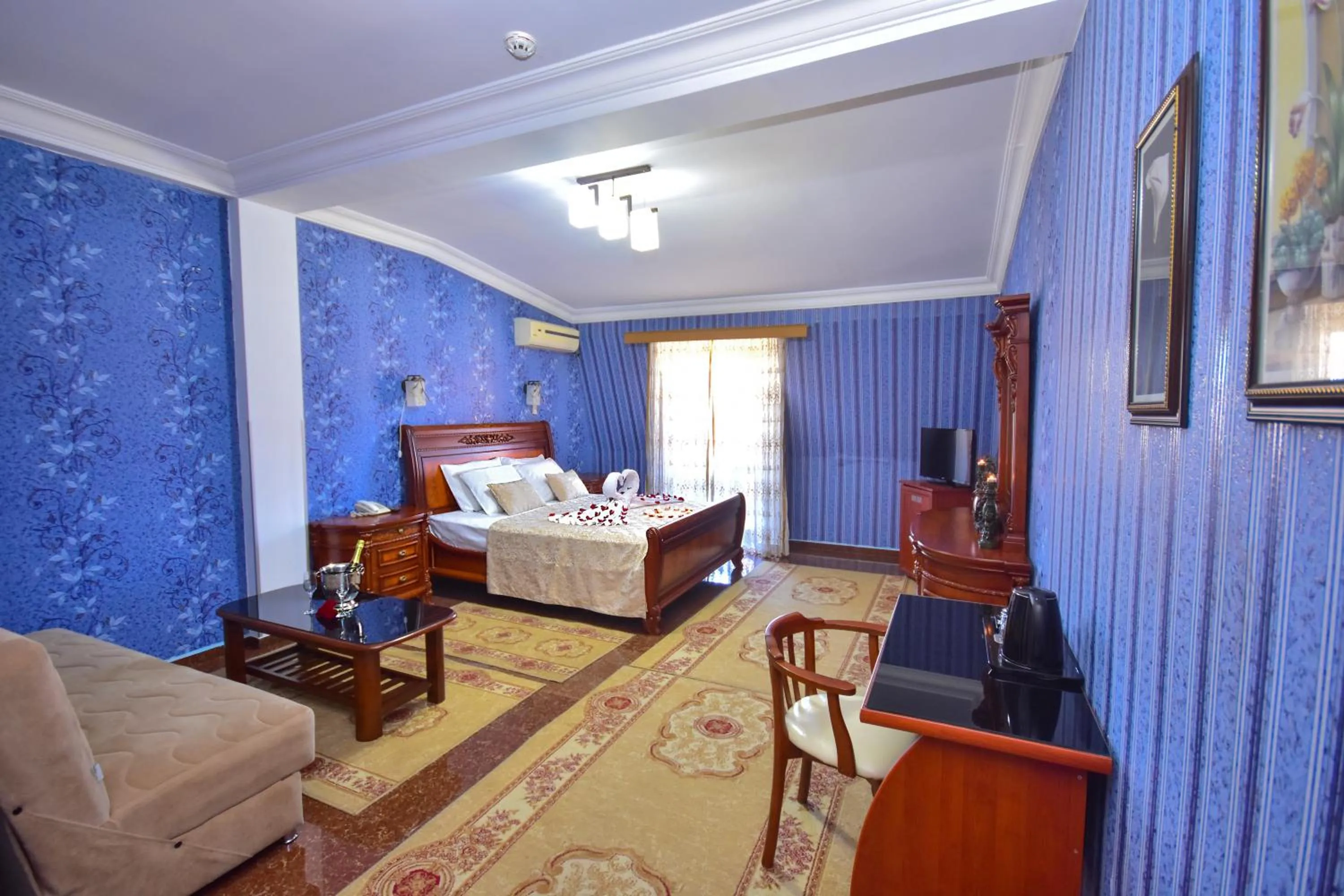 Photo of the whole room, Bed in Hotel Chao